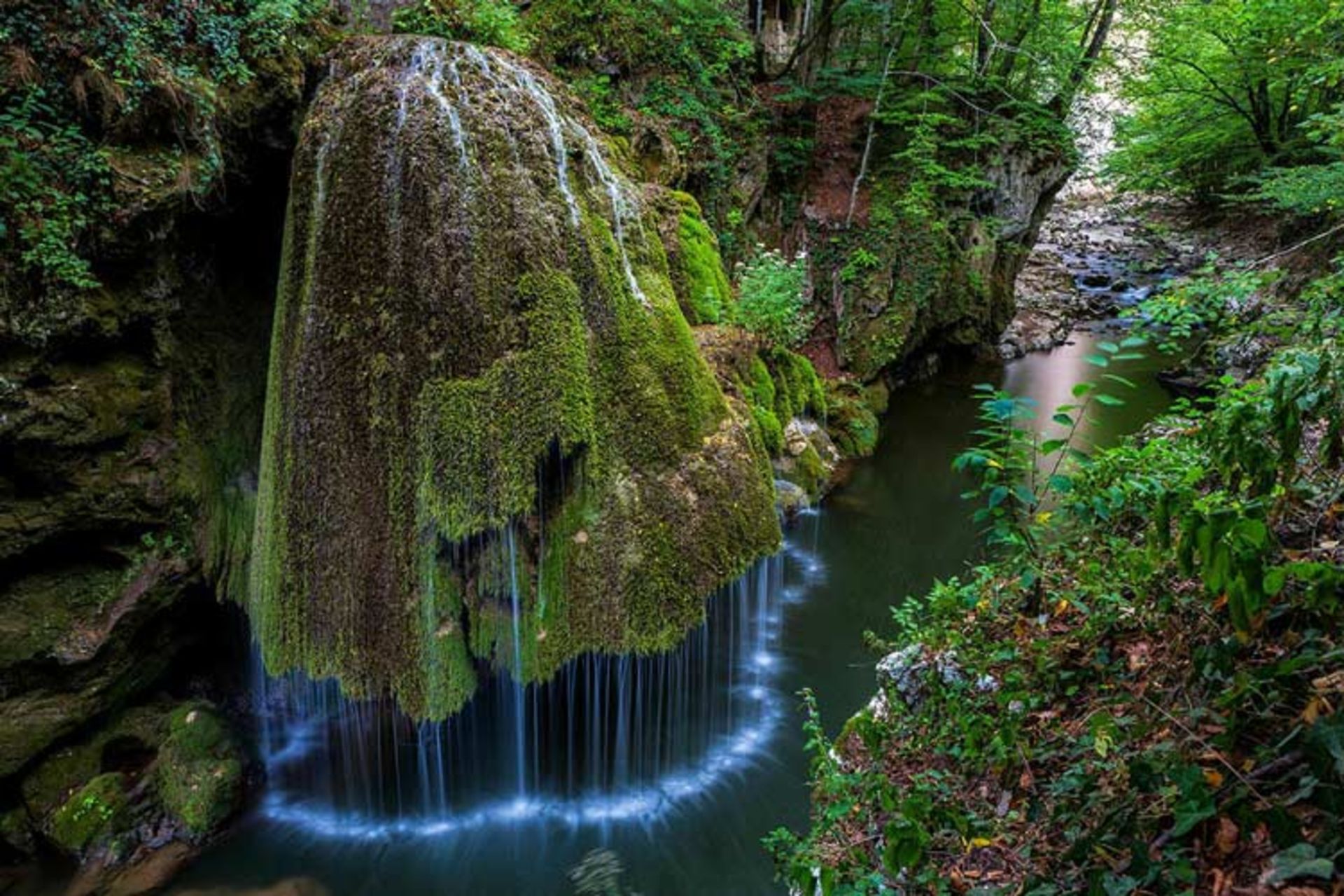 2015-11-bigar-waterfall-caras-severin-county-romania-3