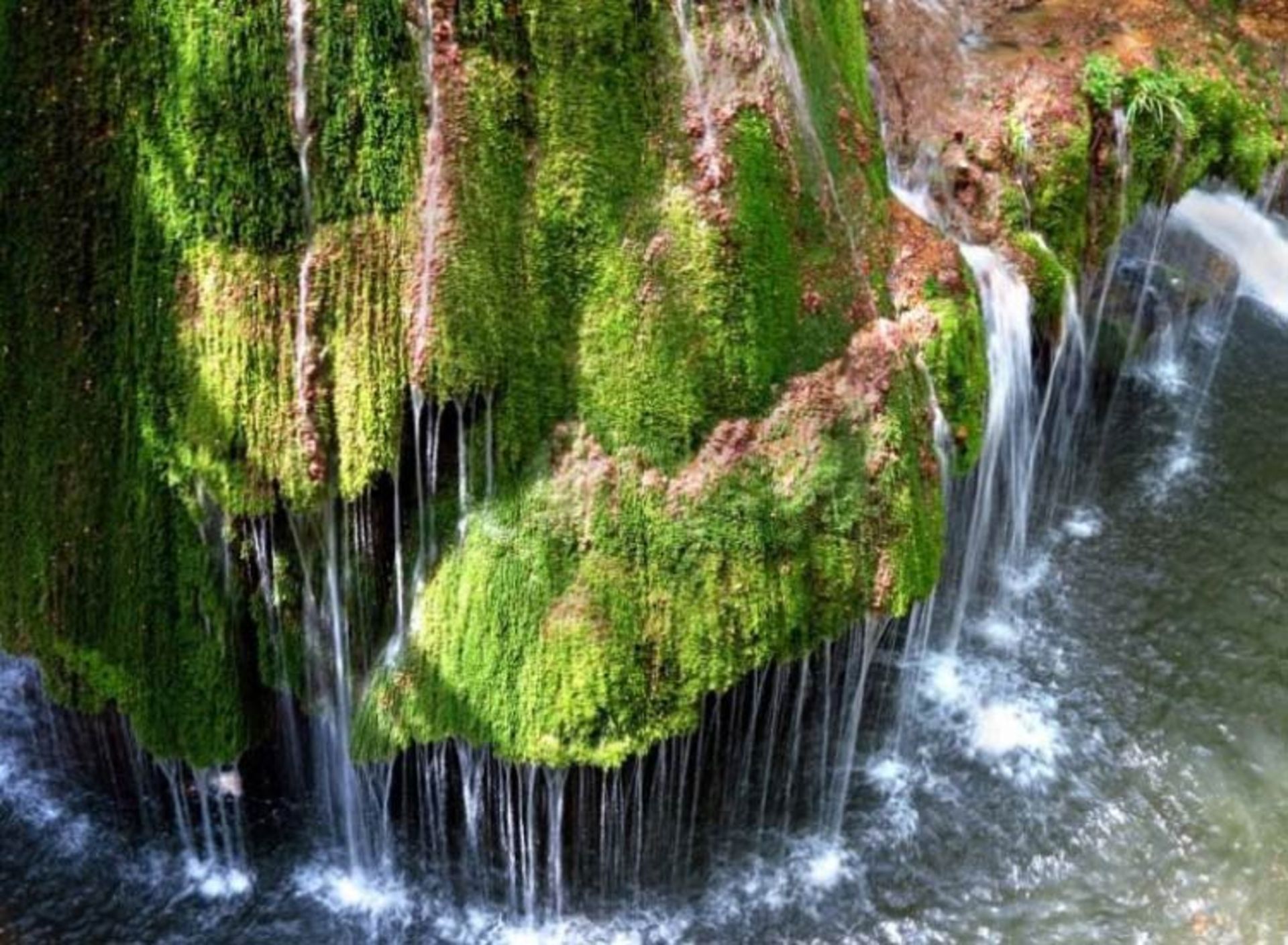 2015-11-bigar-waterfall-caras-severin-county-romania-5