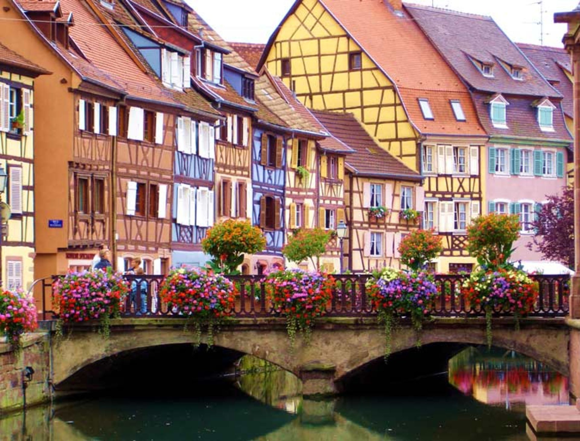 2015-11-colmar-alsace-region-france-31