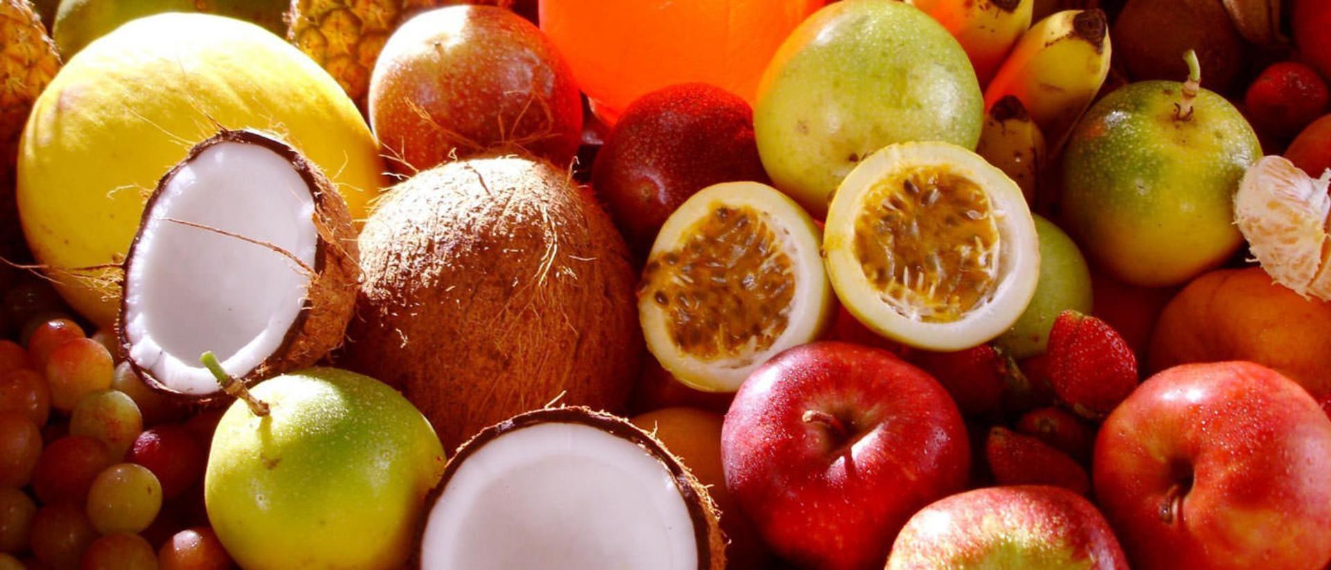 2015-11-exotic_fruits_1600x1200654564
