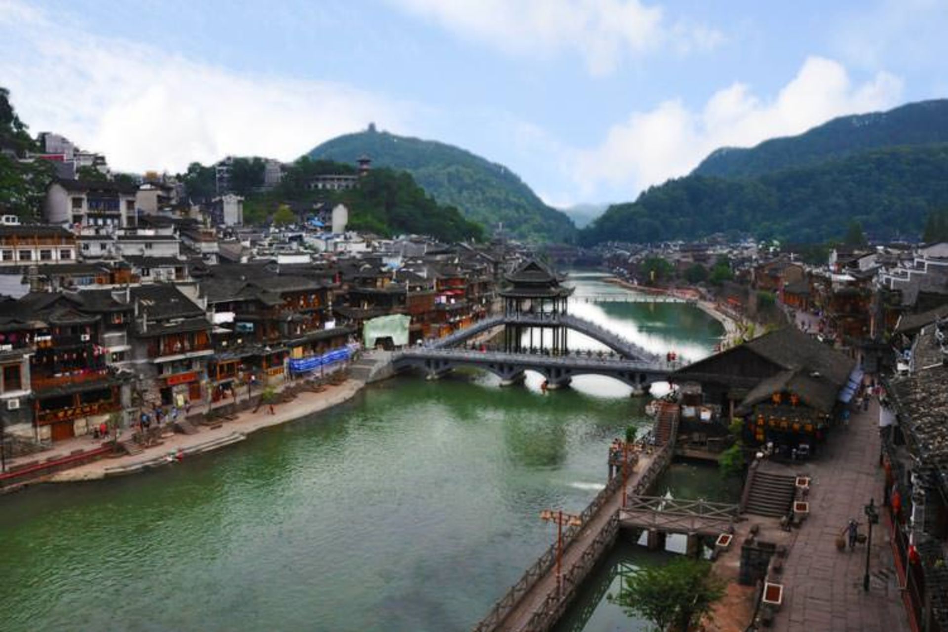 2015-11-fenghuang-phoenix-ancient-town-hunan-province-china-31