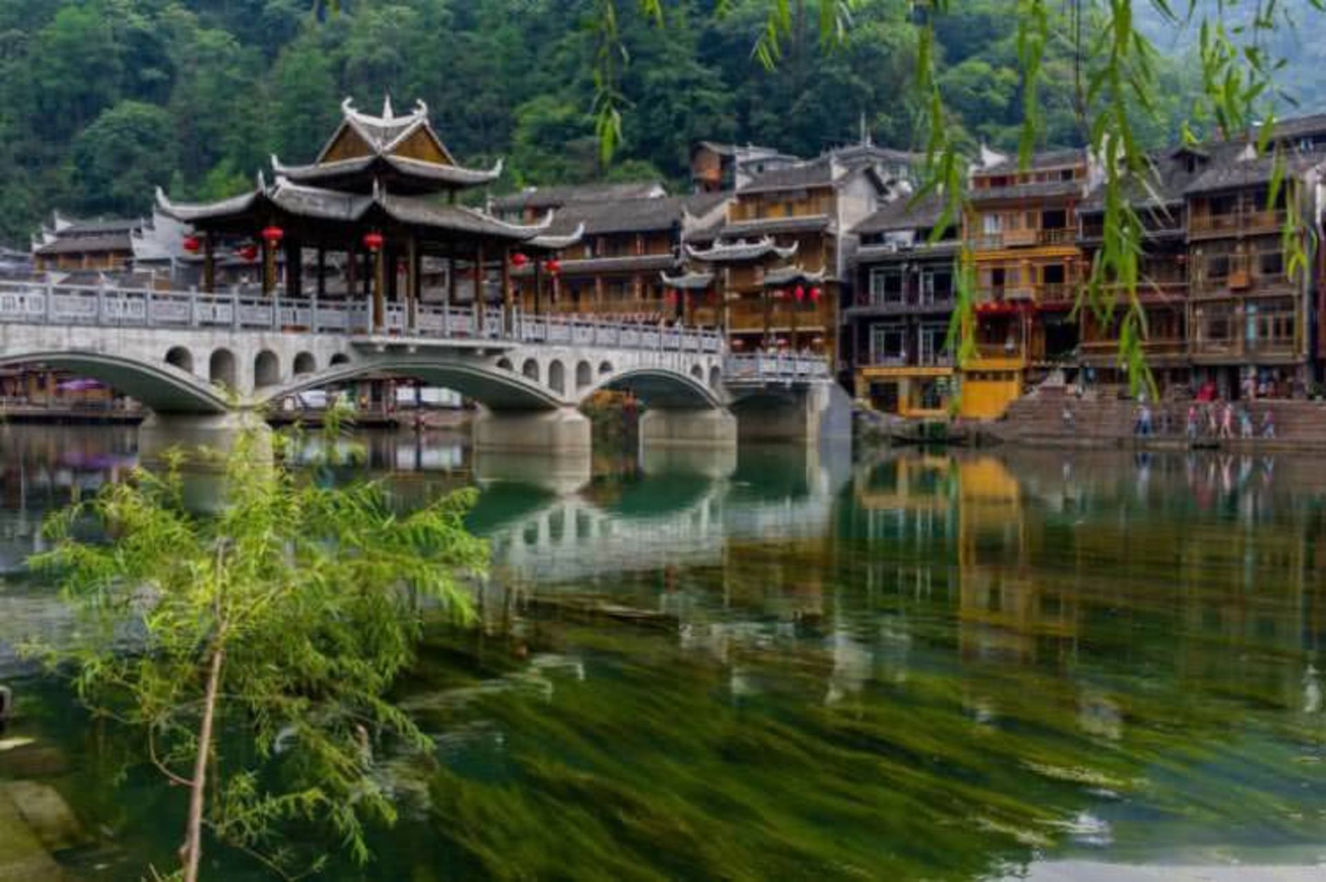 2015-11-fenghuang-phoenix-ancient-town-hunan-province-china-611