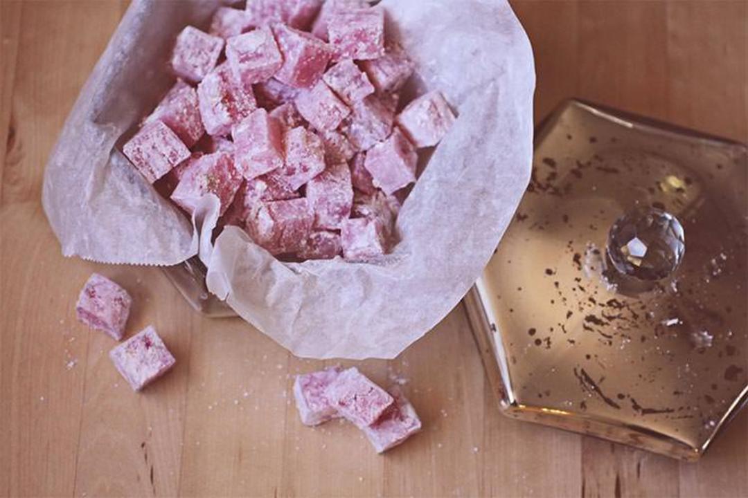 2015-11-finished-turkish-delight-lokum-christmas-treat-in-a-dish