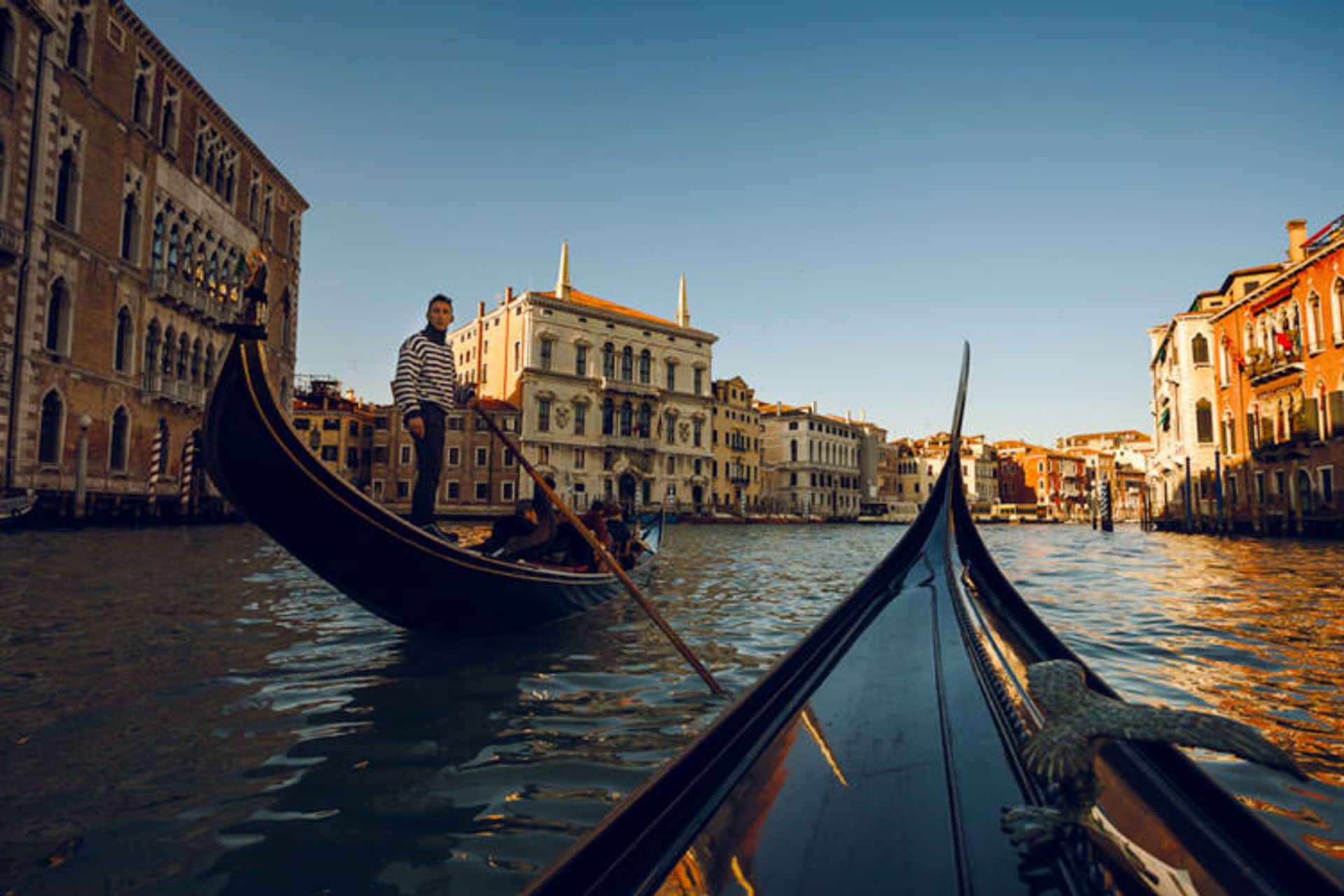 Gondola سواری در ونیز