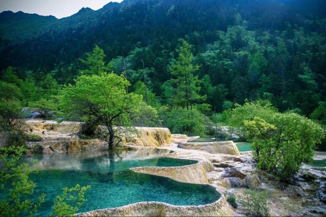 دره زیبای هوانگلانگ