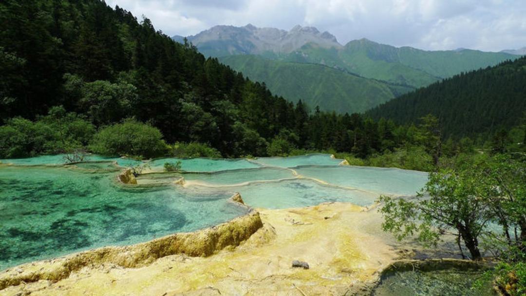 دره زیبای هوانگلانگ