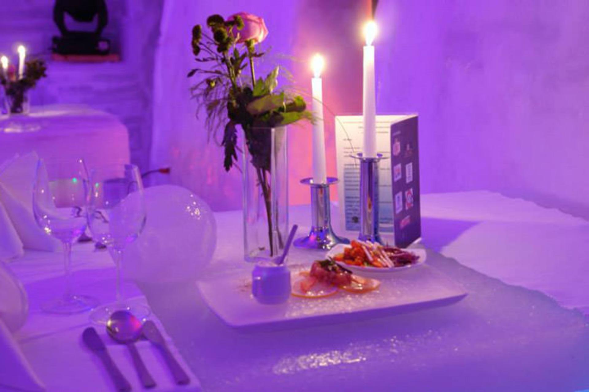 2015-11-ice-hotel-1