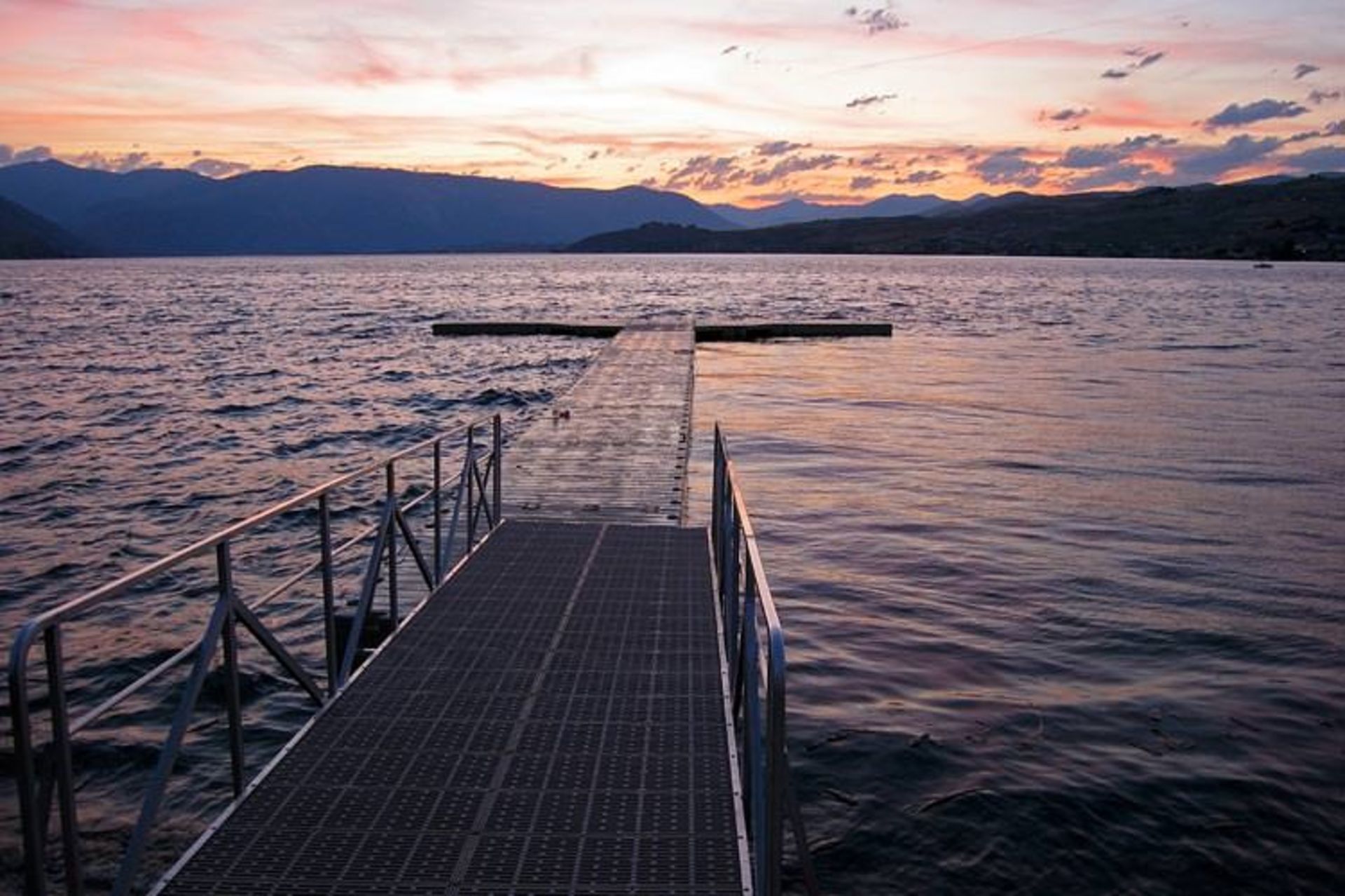 2015-11-lake-chelan-washington