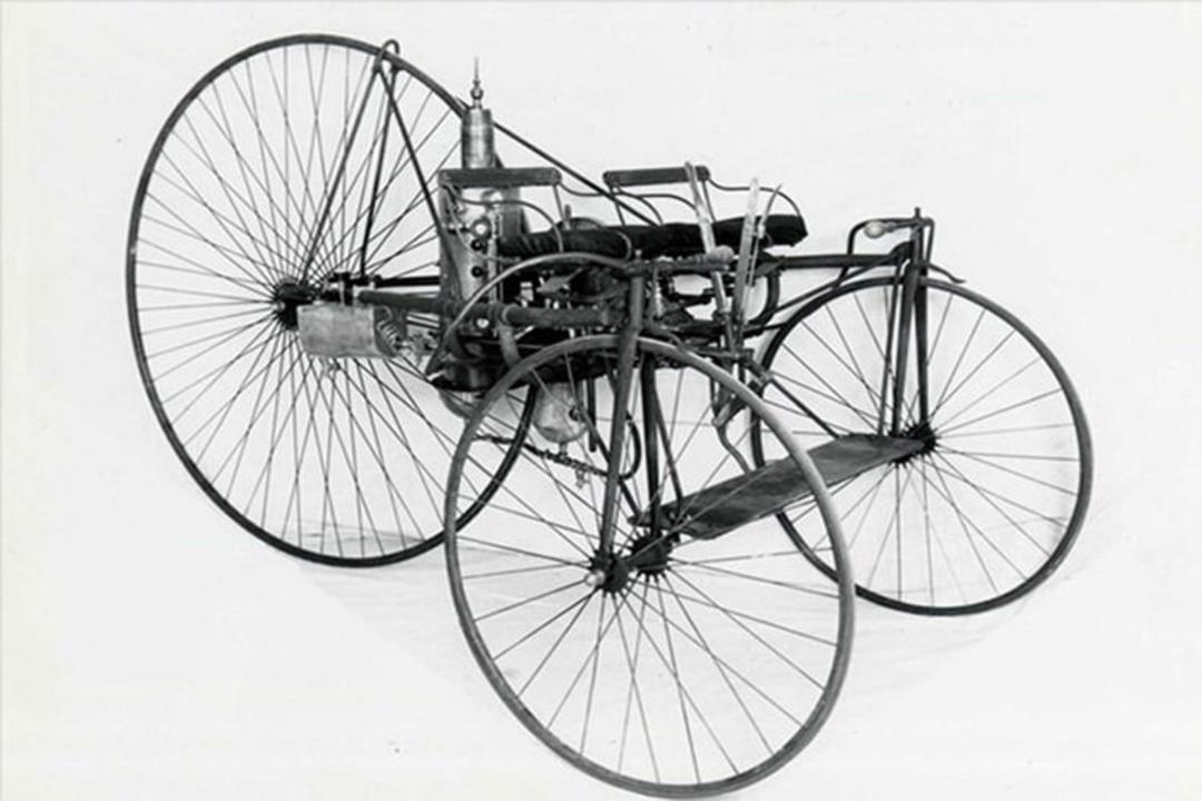 2015-11-long_steam_tricycle