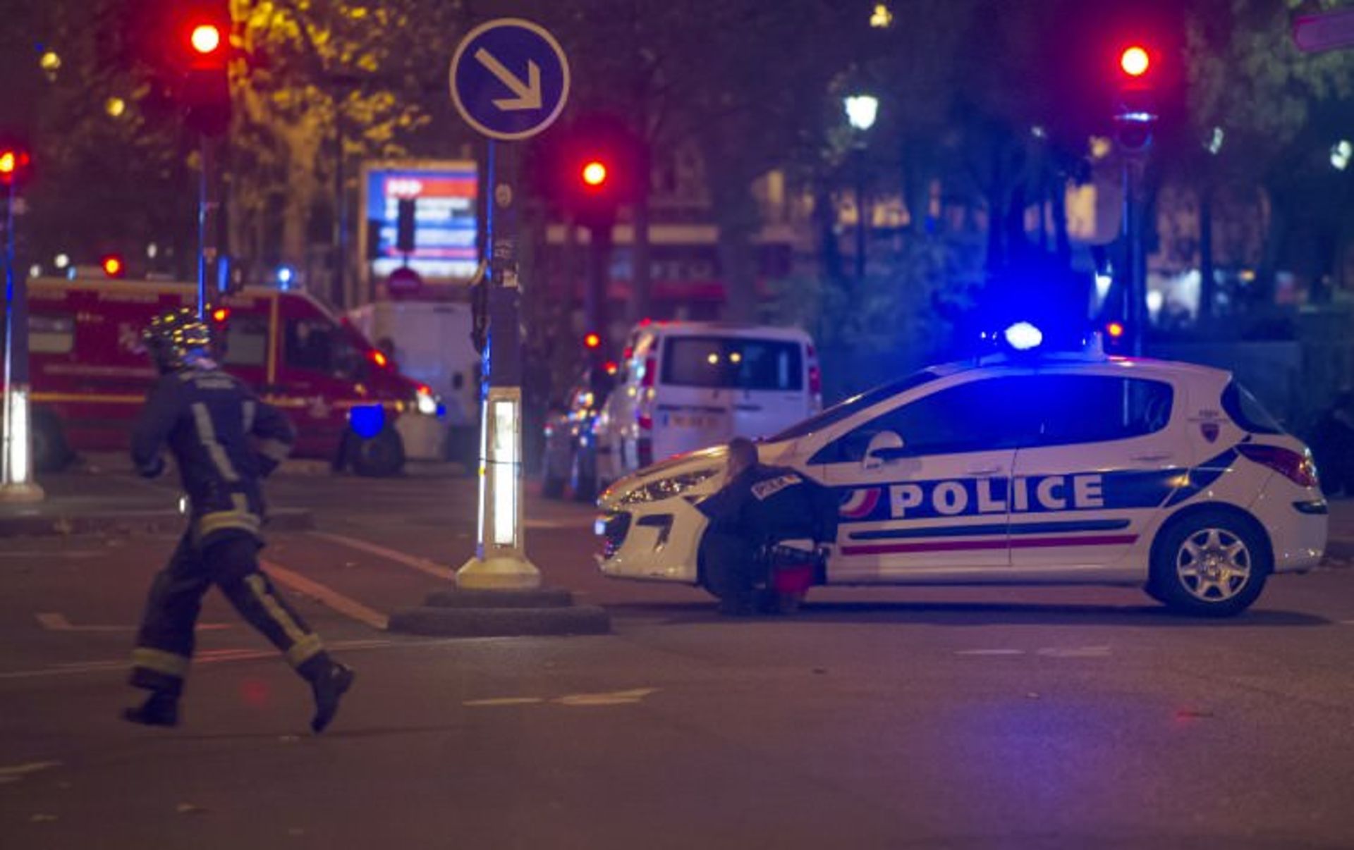 2015-11-longform-original-18622-1447459083-13