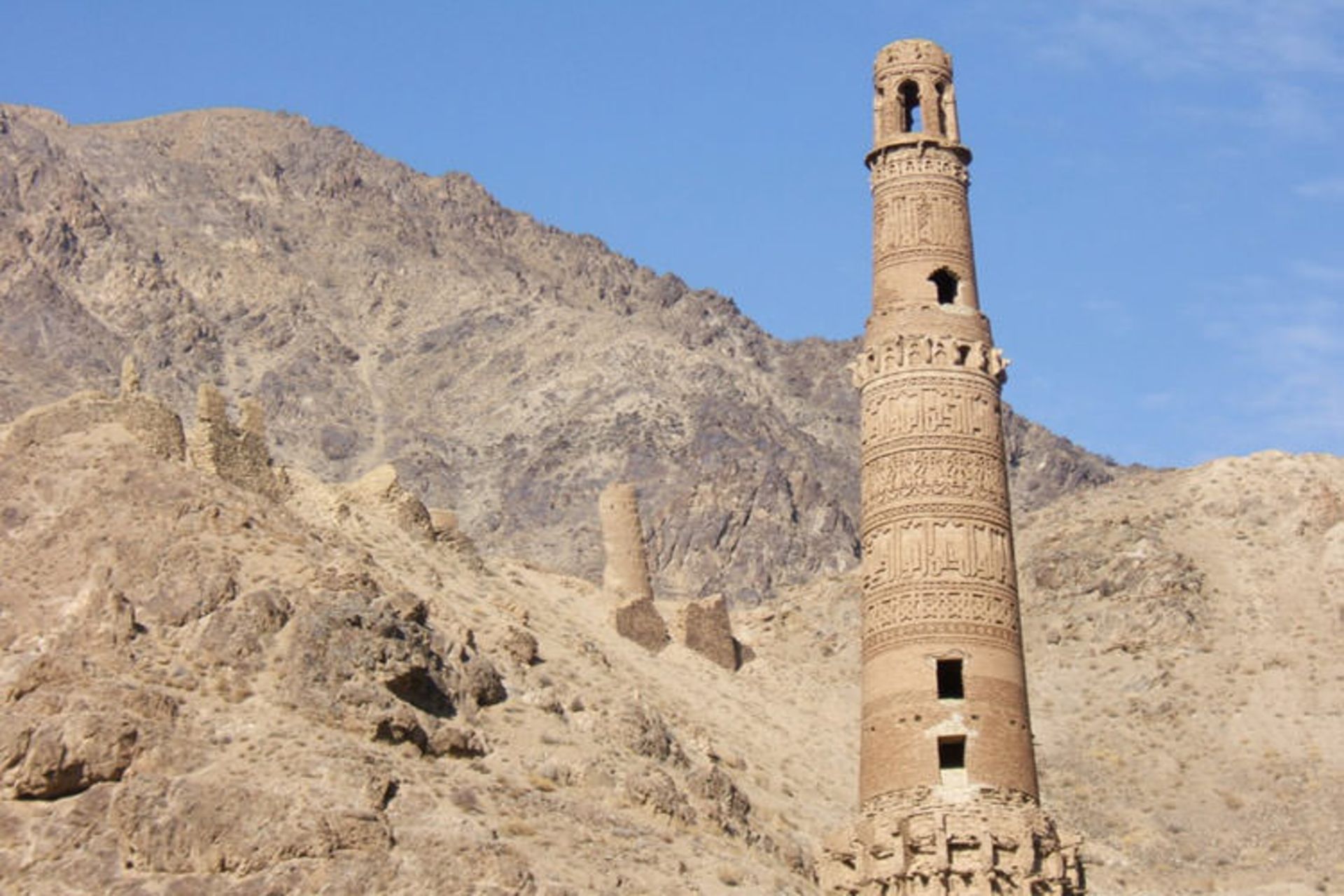2015-11-minaret-of-jam-1