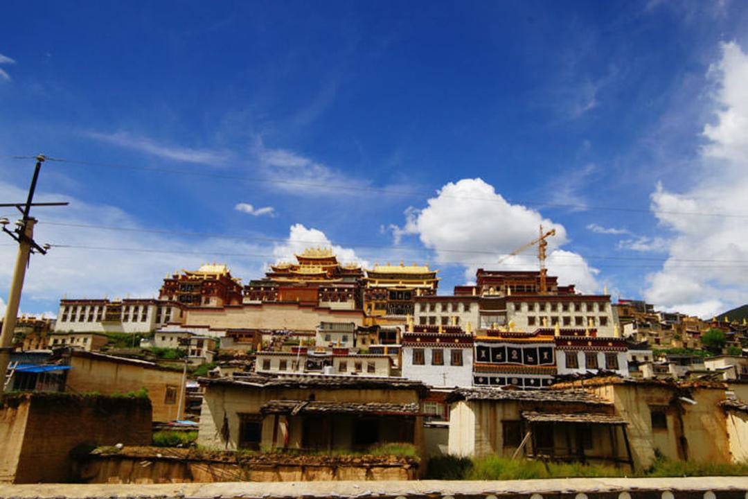 2015-11-songzanlin-shangri-la-china2