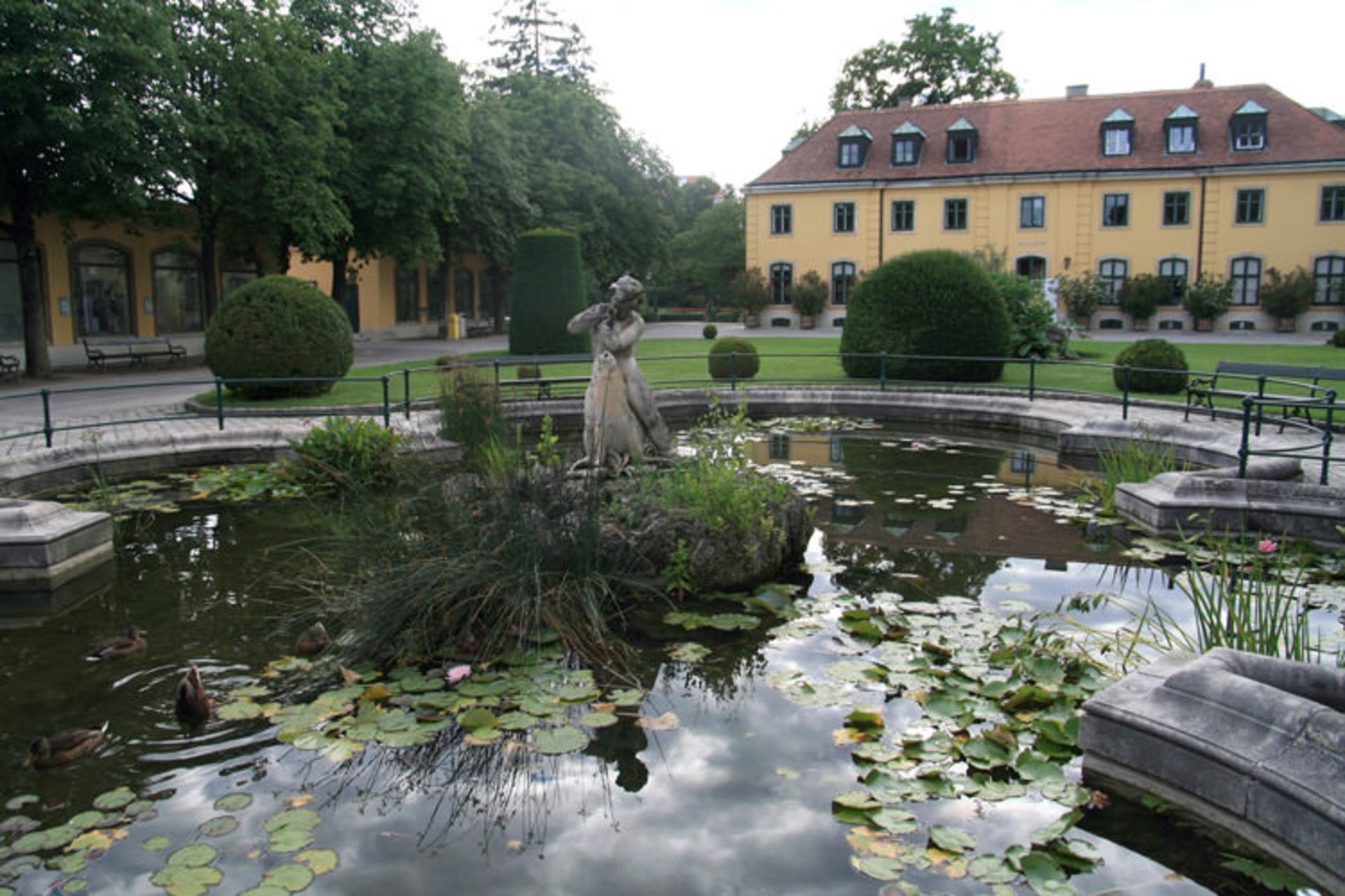 2015-11-tiergarten_-park-new