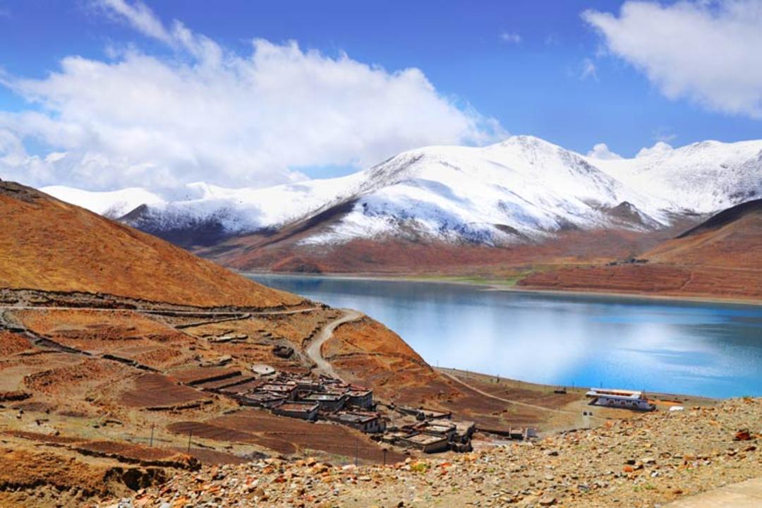 2015-11-yamdrok-lake-tibet5