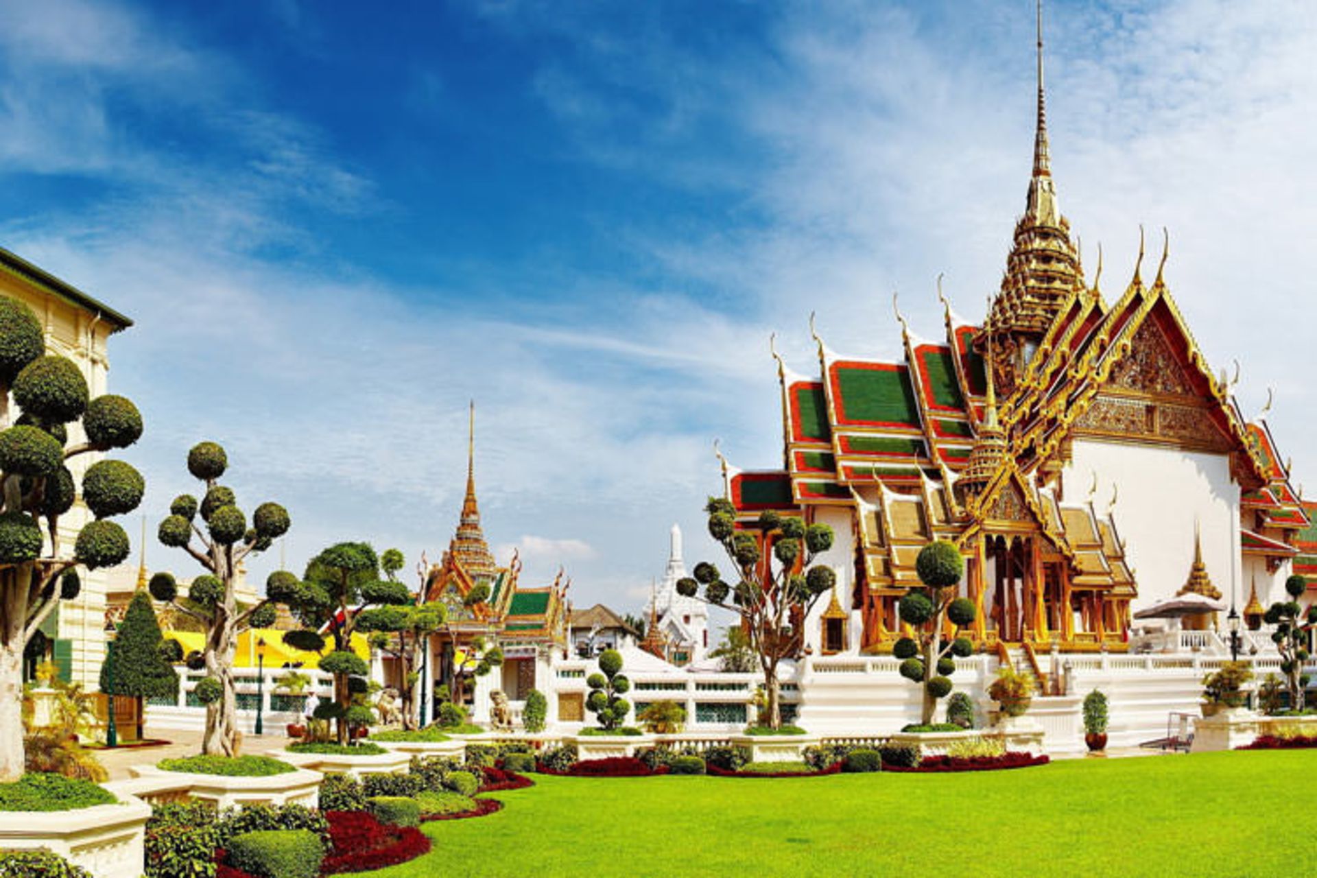 2015-12-20b59af8-ab9a-4210-9dc7-fefc5f5242ca-grand-palace-bangkok