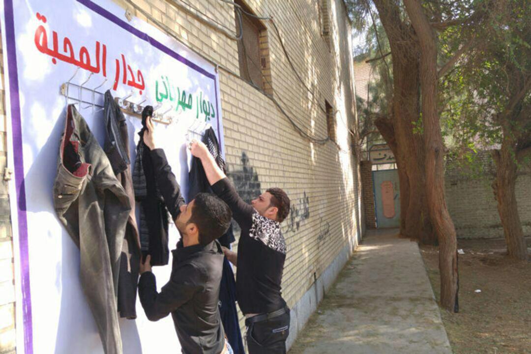 2015-12-3cce74d8-e7d3-4ba2-ae2e-27f41f8202a8-shoush-wall-of-kindness