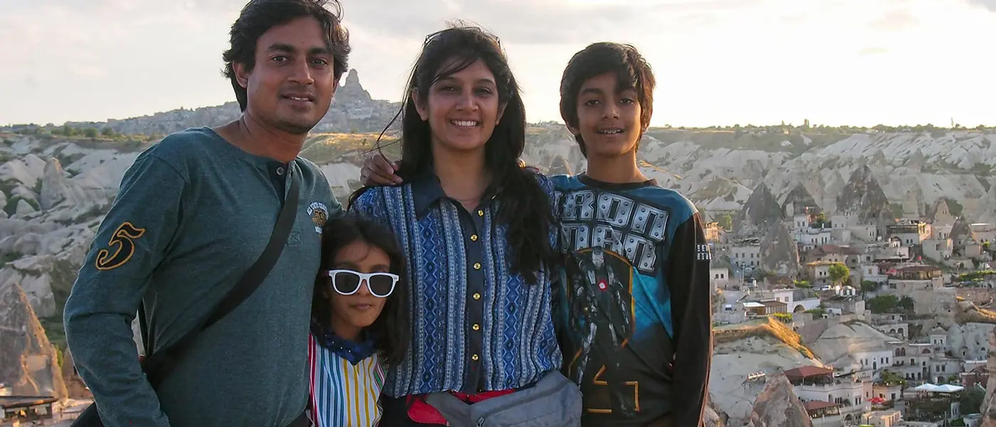 2015-12-3e873d40-3305-4b93-929c-5c40280e5725-anand-family