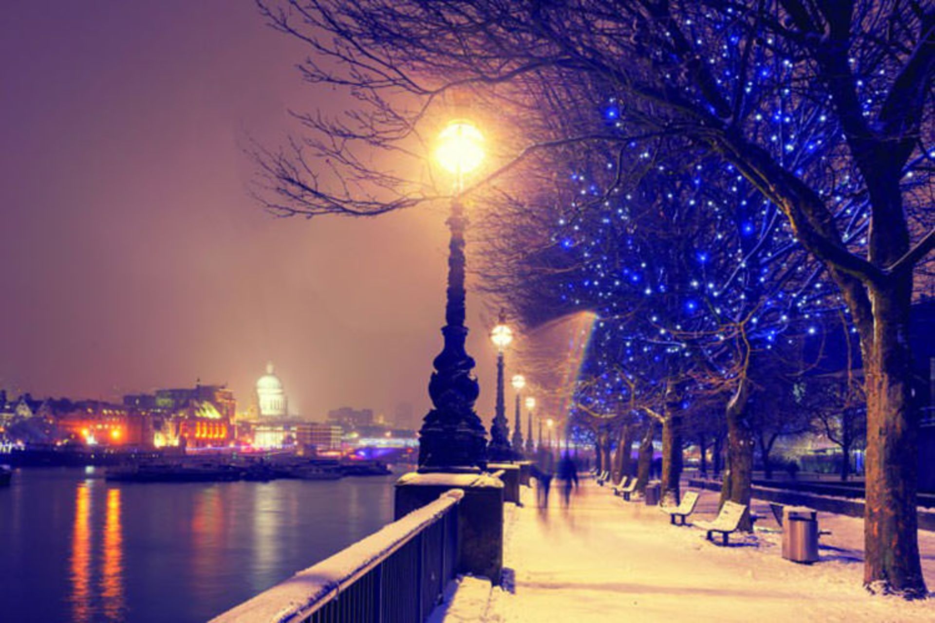 2015-12-46dc9a59-0b0d-4dc0-a7aa-5854b025c1f5-london2-740x493