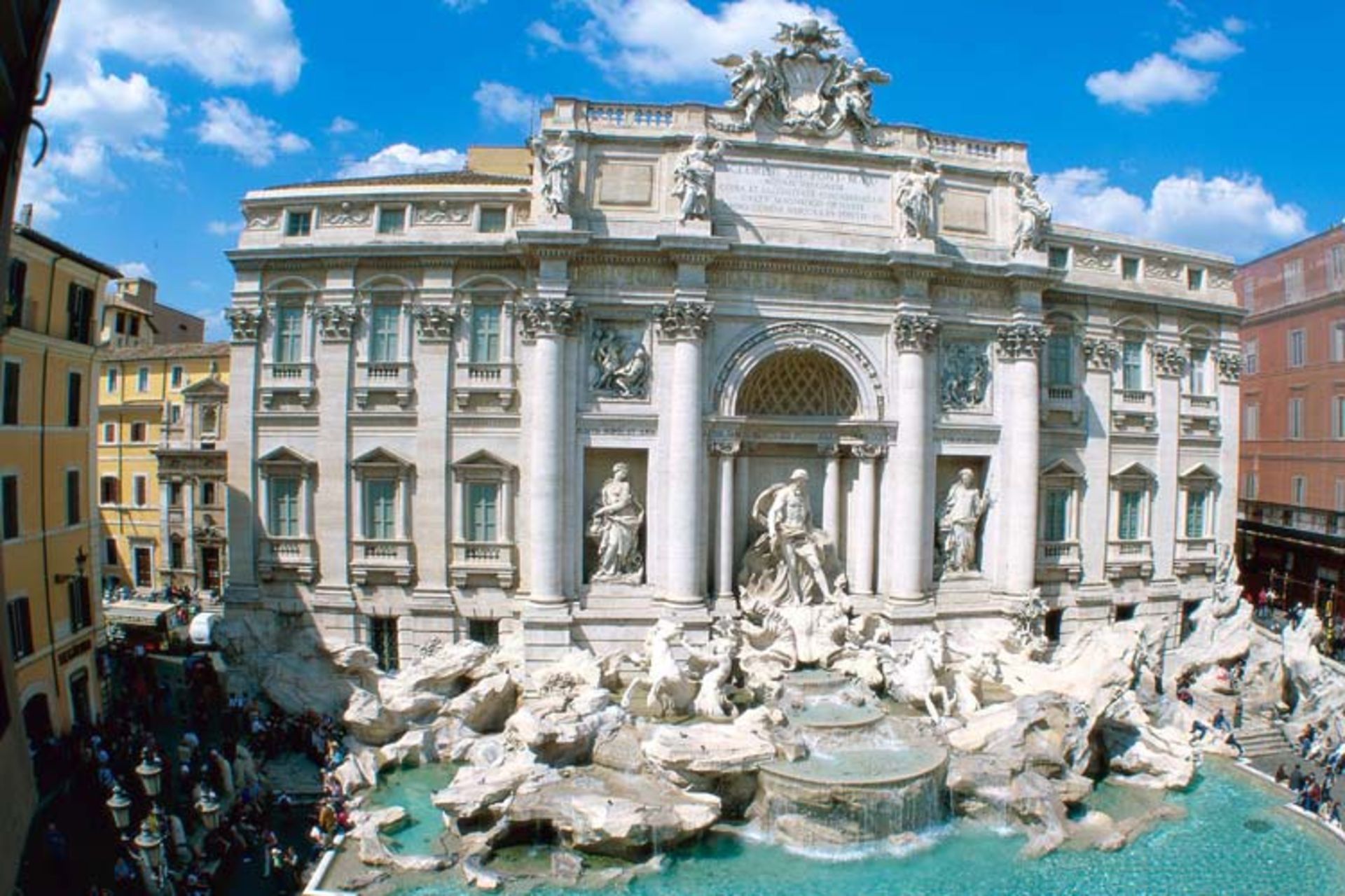 2015-12-786ded5d-b5e4-474d-bce3-697fe09b94fc-trevi_fountain_rome_italy-normal