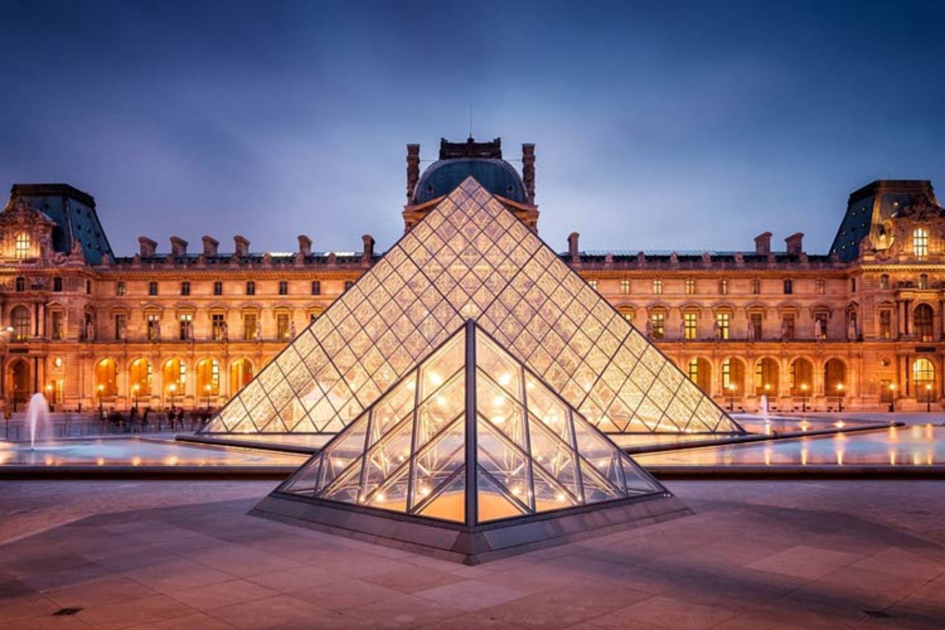 2015-12-8bb57ab6-793b-456f-abcb-74467d2bda7f-louvre-museum55