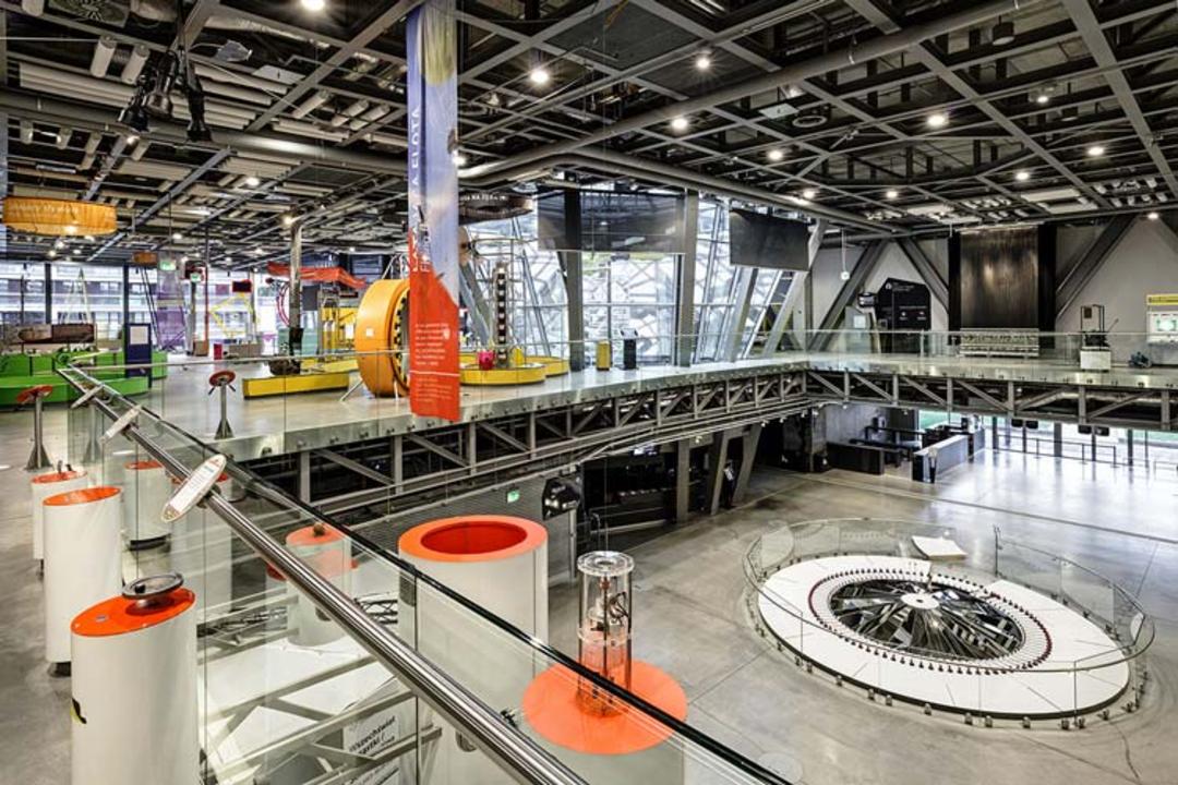 2015-12-9e30e321-ca76-41f8-9ec3-0bafa44a8bd5-copernicus-science-centre4