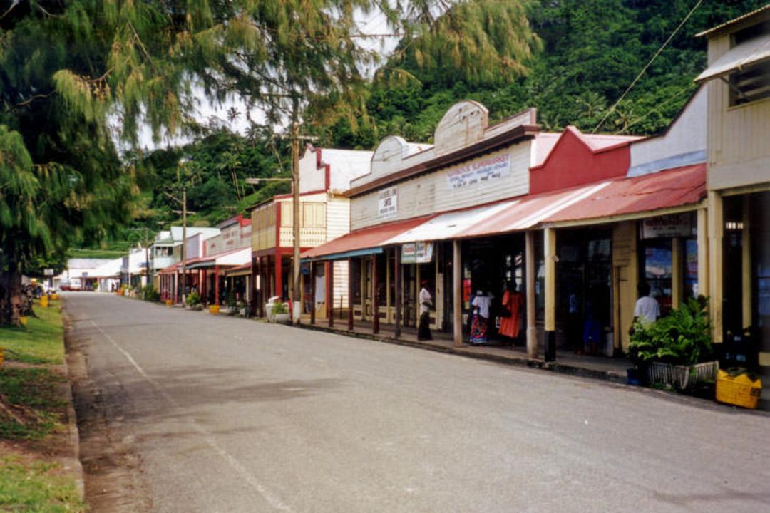 2015-12-beachstreetlevuka