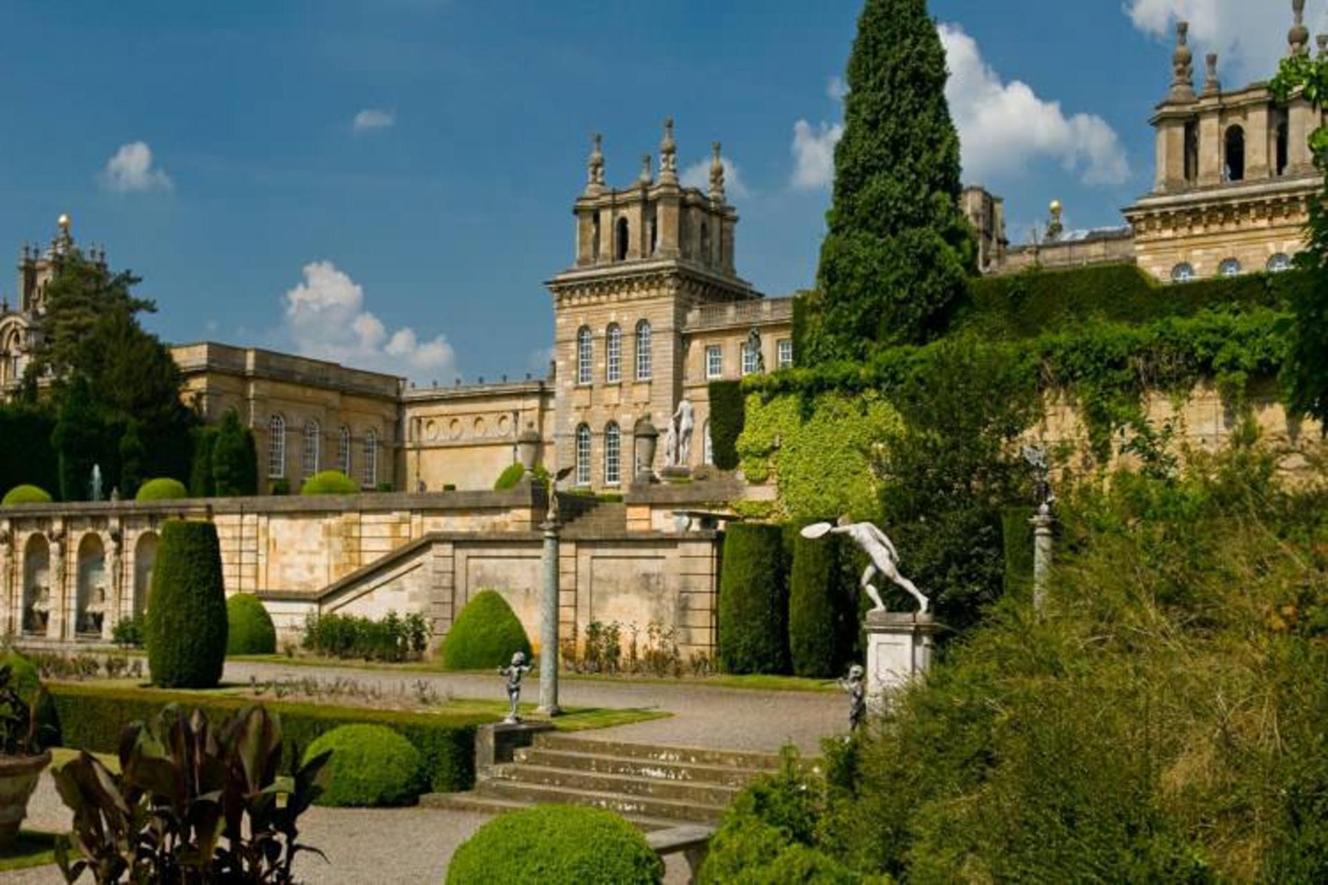 کاخ بلنهایم (Blenheim Palace)