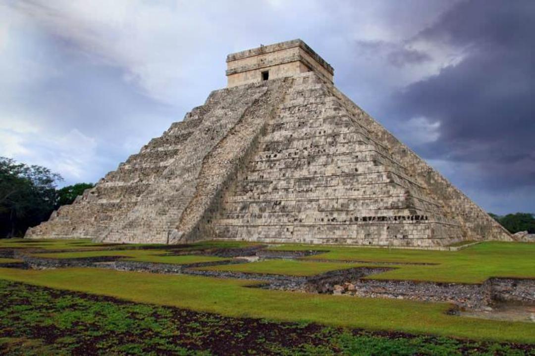 El Castillo