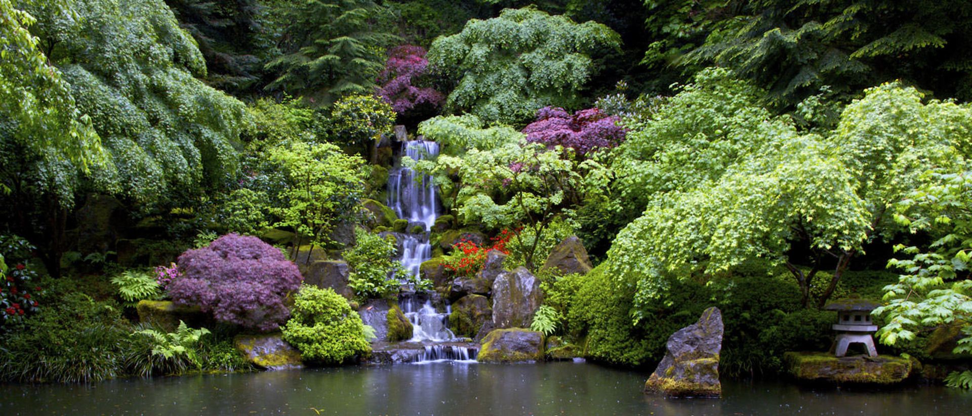 2015-12-d6c15be3-ead0-4f81-8898-82b5c77228af-portland--japanese--garden-portland-oregon-usa-0