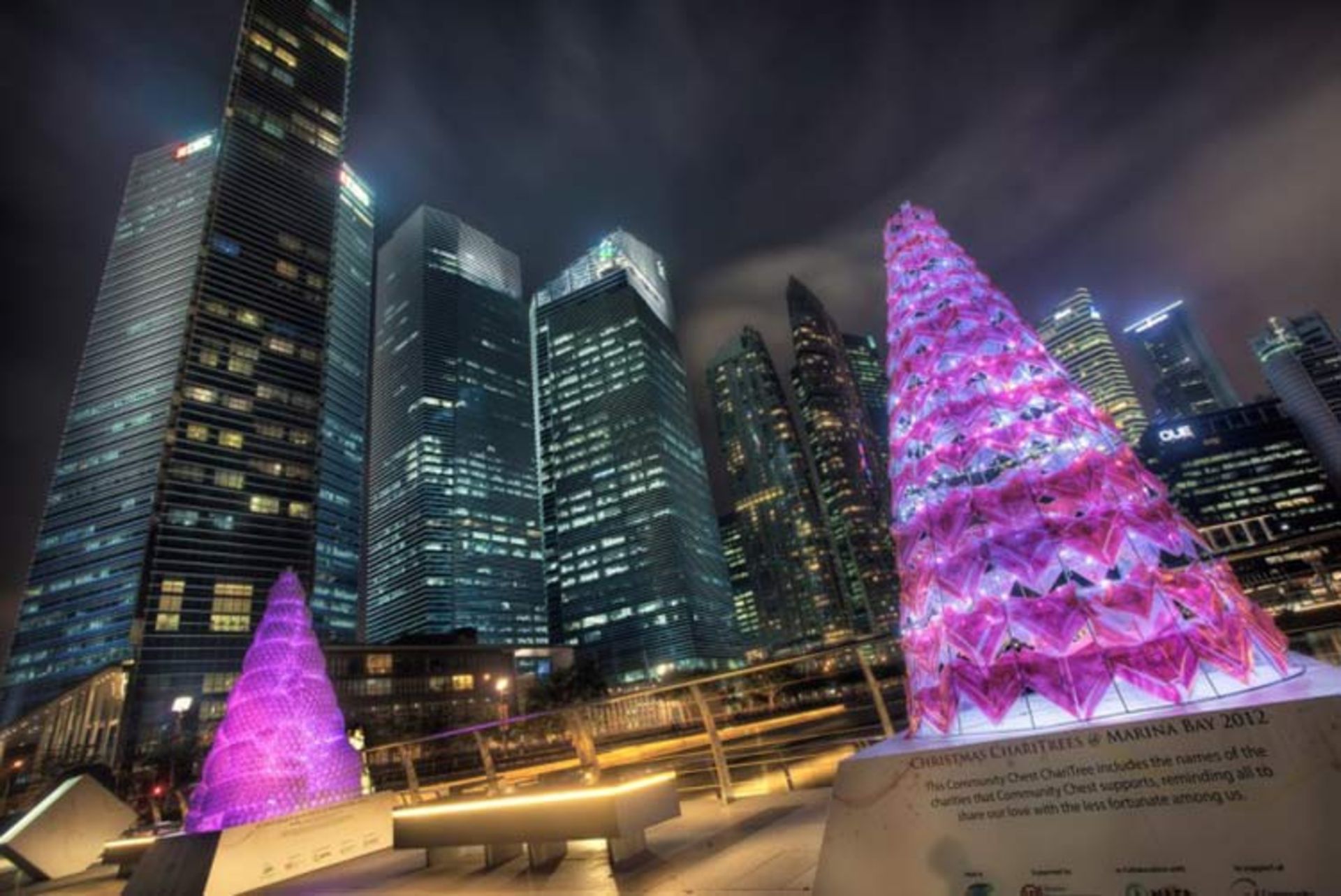 2015-12-dde53660-c66a-4bc2-9647-5aaac2f36918-singapore-photo-by-the-fella1