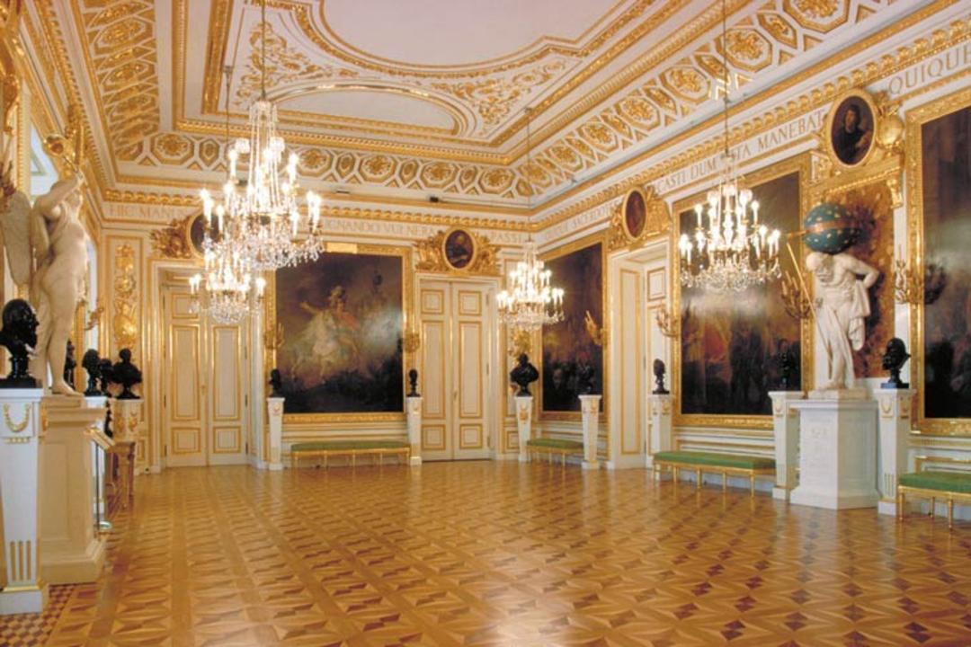 2015-12-e6c1d625-9442-4ae3-a4ed-c40dafe79598-warsaw-royal-castle