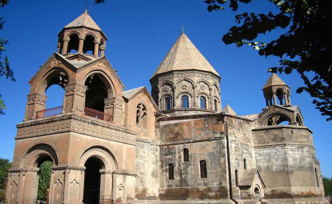 کلیسای Etchmiadzin