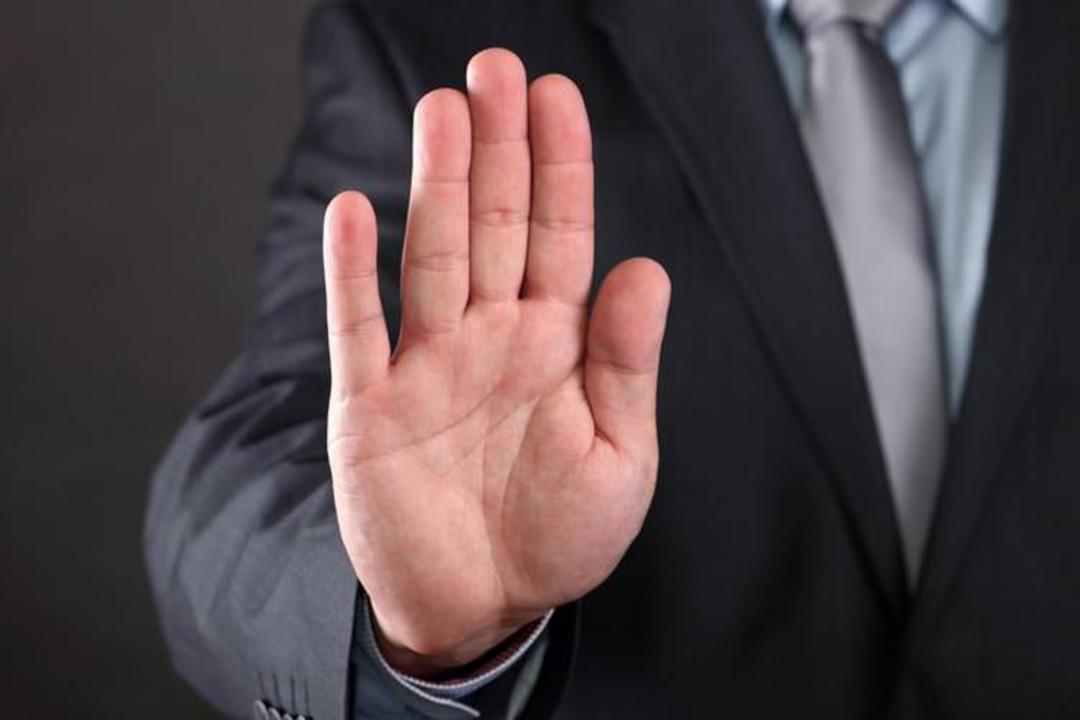 اگر دوست ندارید کاری را انجام دهید نه بگویید چون شما مسئول راضی نگه داشتن همه نیستید.