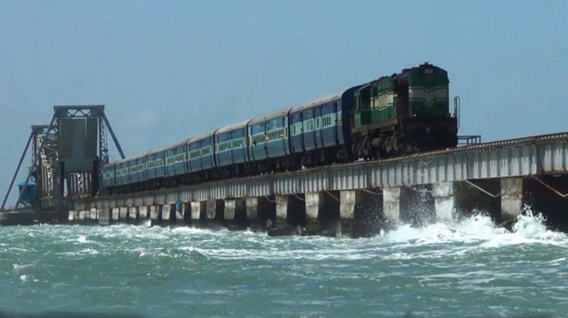 2015-12-pamban-bridge4-1