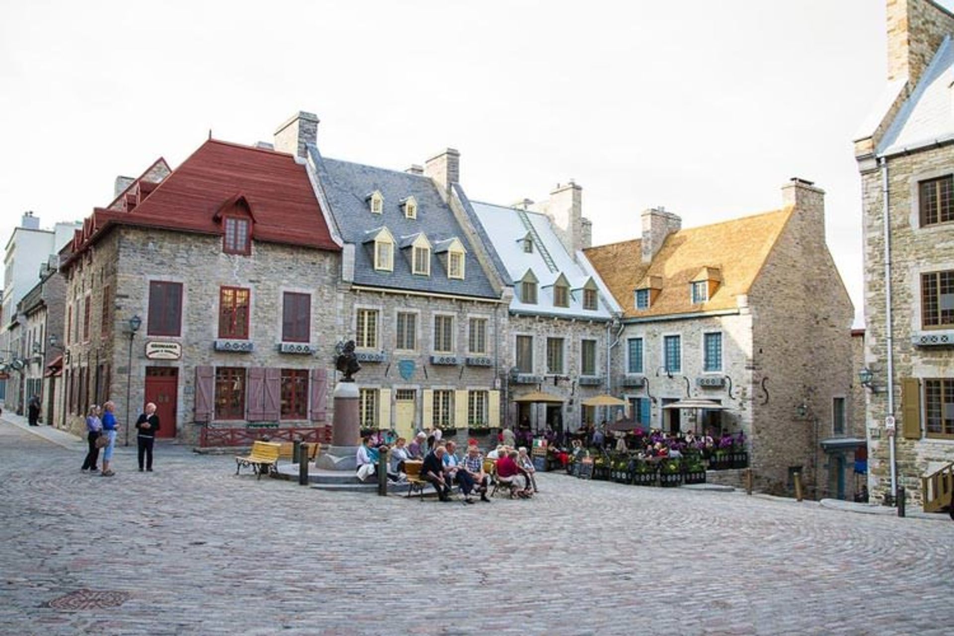 2015-12-petit-champlain-quebec-city-canada-4