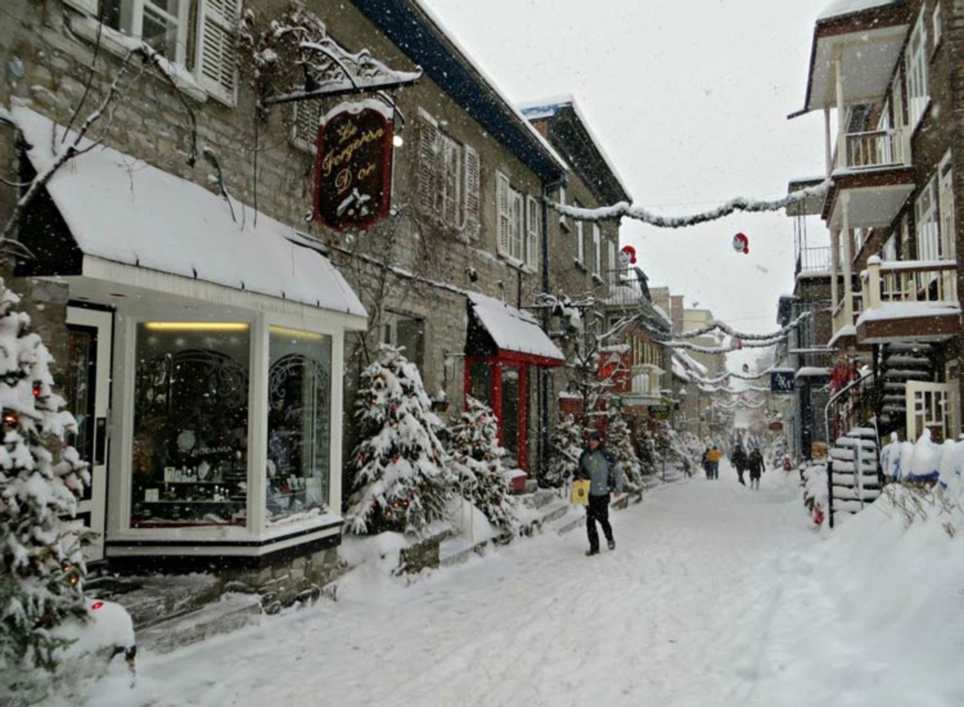 2015-12-petit-champlain-quebec-city-canada-5