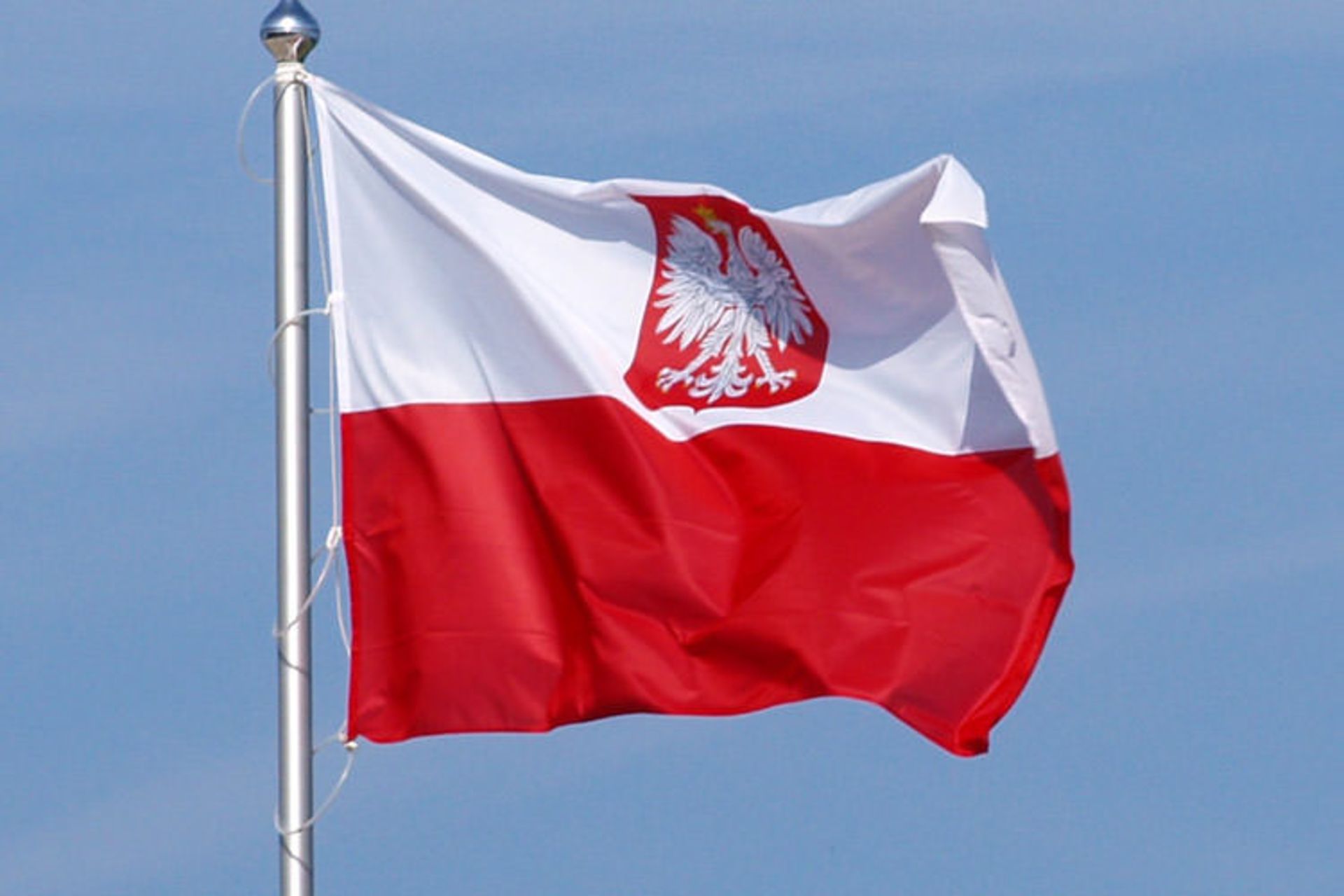 2015-12-poland-flag-new