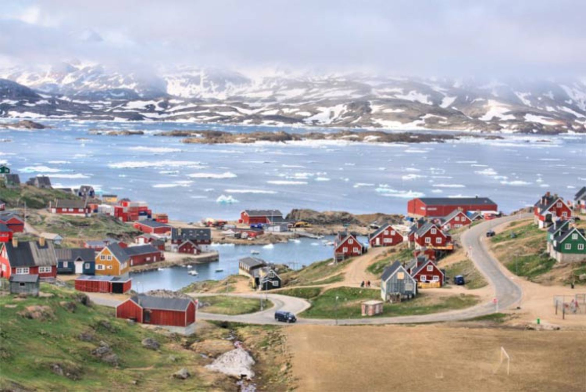 2015-12-tasiilaq-greenland-2
