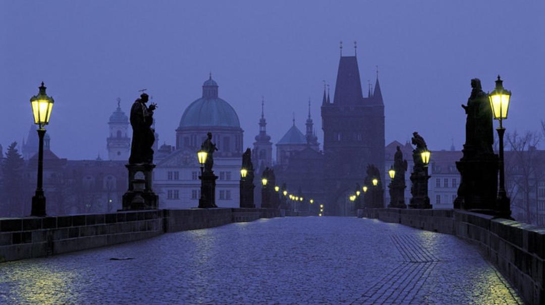 2015-12-the-charles-bridge1
