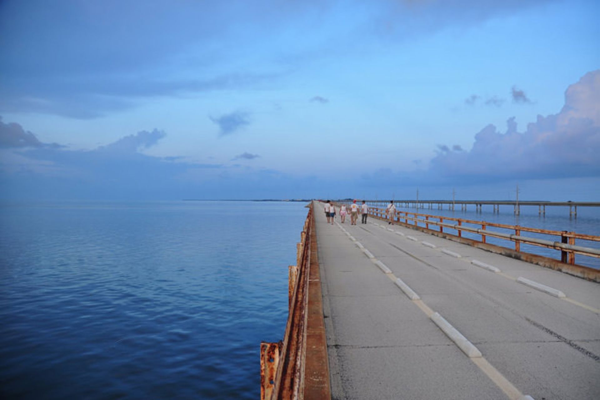 2015-12-the-seven-mile-bridge1