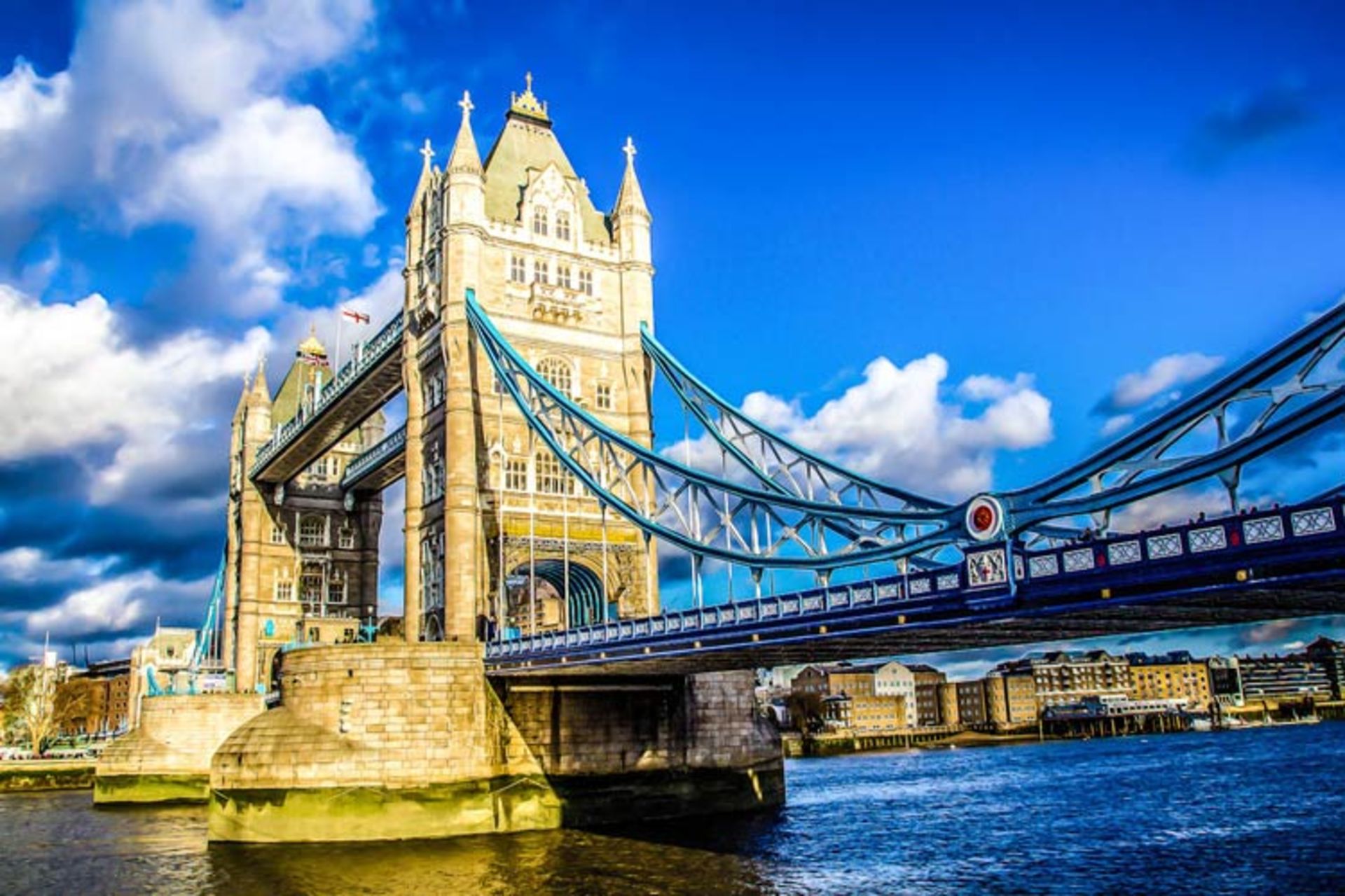 2015-12-tower-bridge2