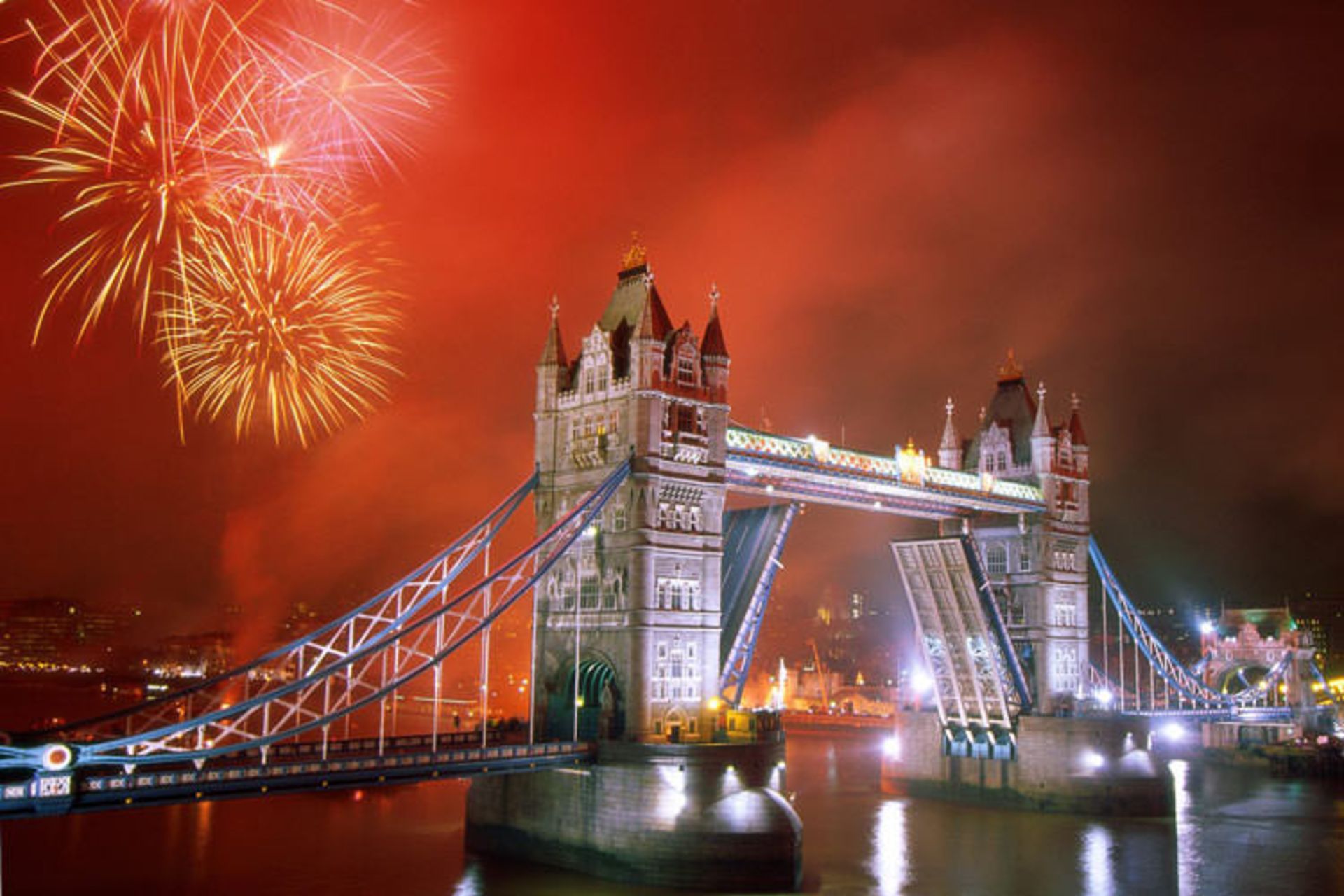 2015-12-tower-bridge3-1