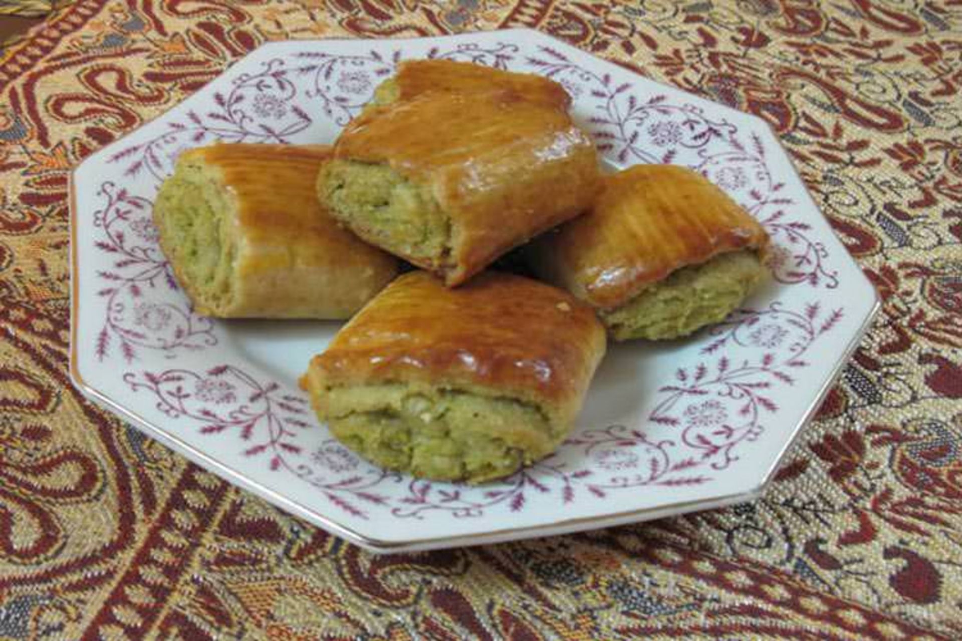 2015-12-نازک-پسته-ا-