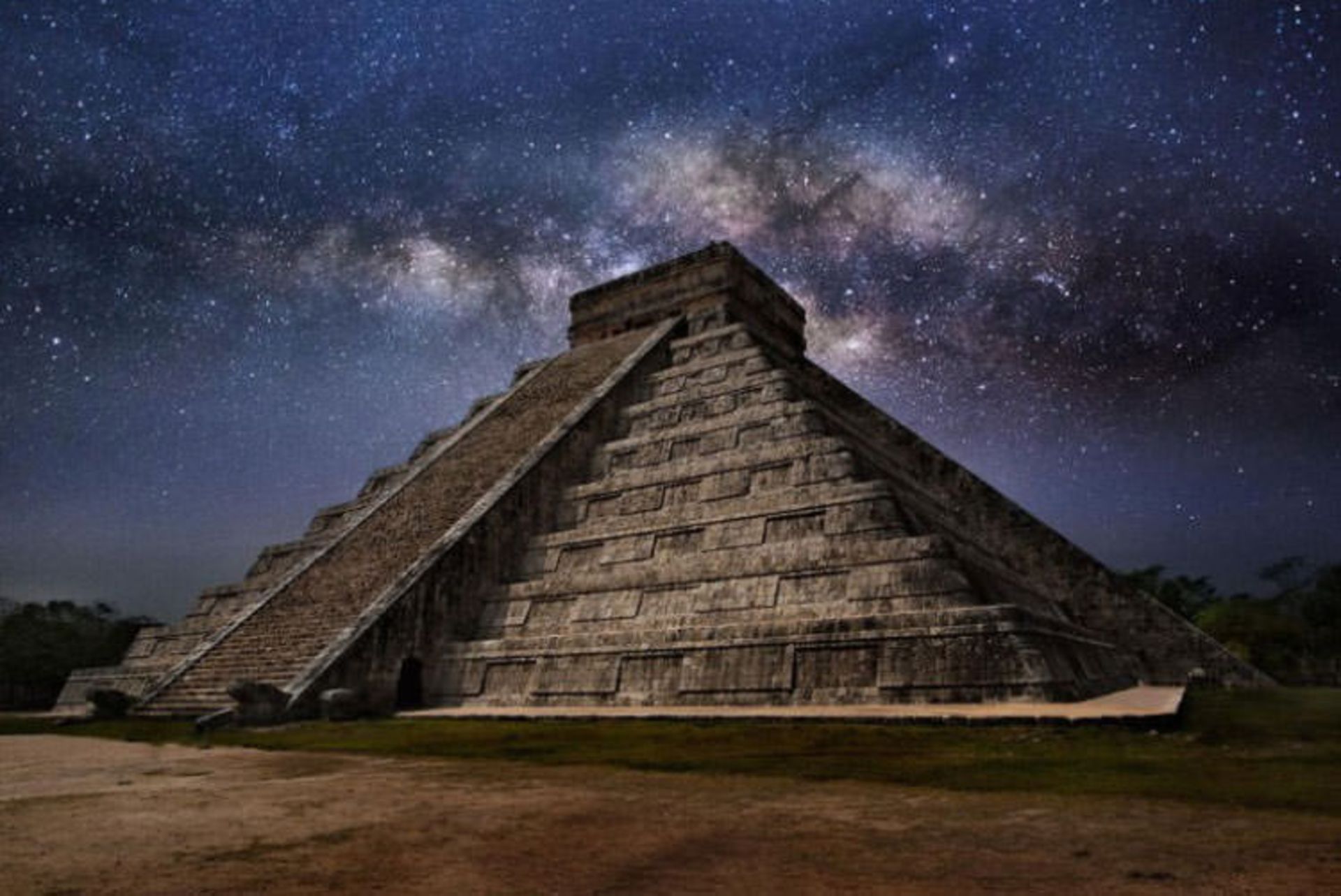2016-1-0333c72b-9925-42a8-b296-d500b54fae44-el--castillo-chichen-itza-yucatan-1