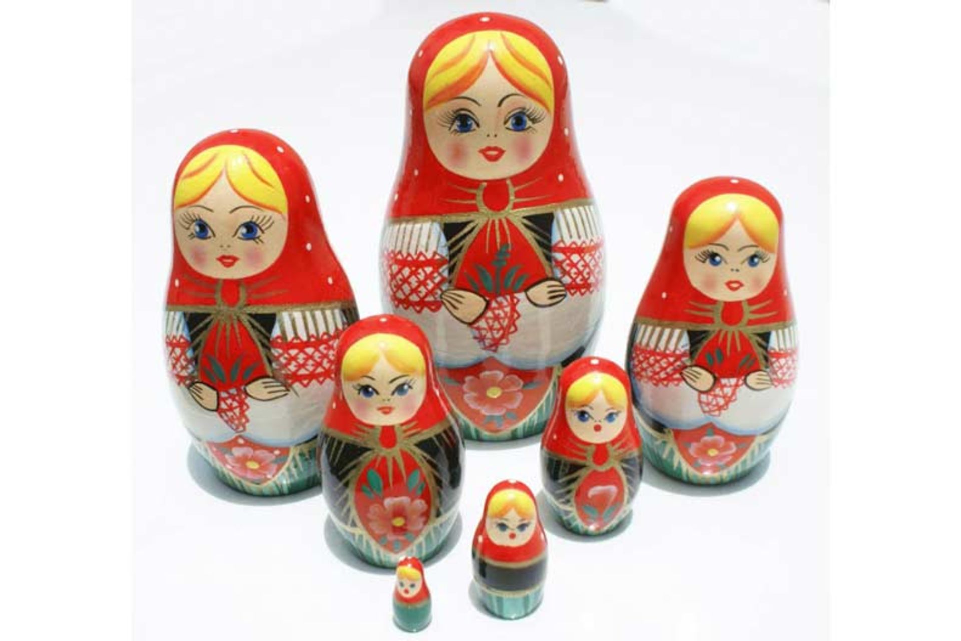 عروسک ماتریوشکا