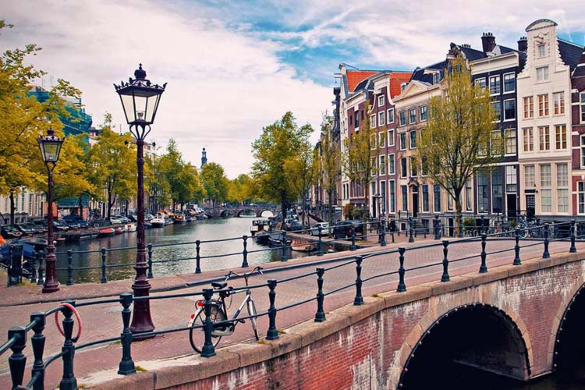 2016-1-42cd4ea3-1091-4cb4-ae11-dfba36b92ff8-amesterdam