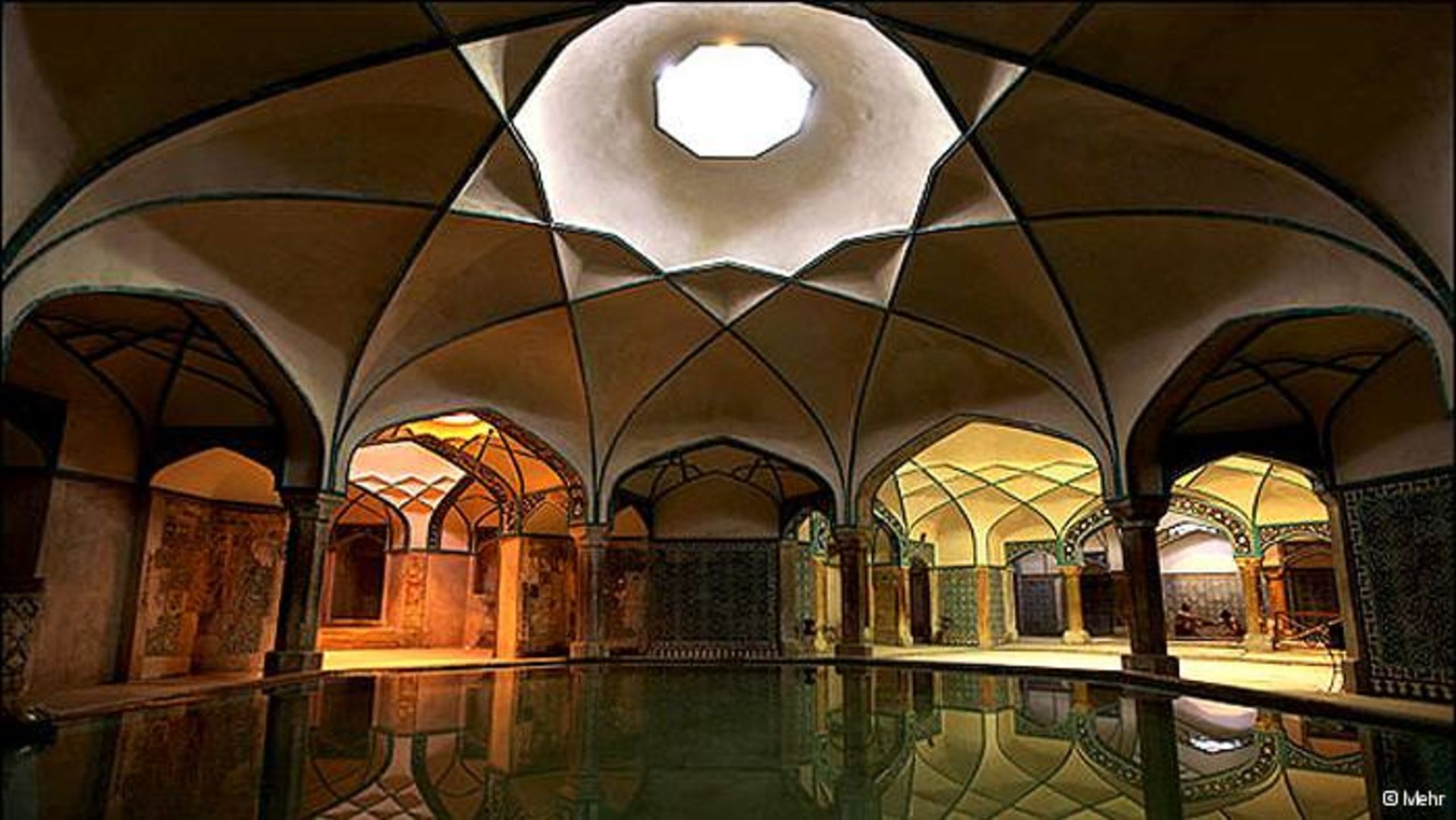 حمام گنجعلی خان 