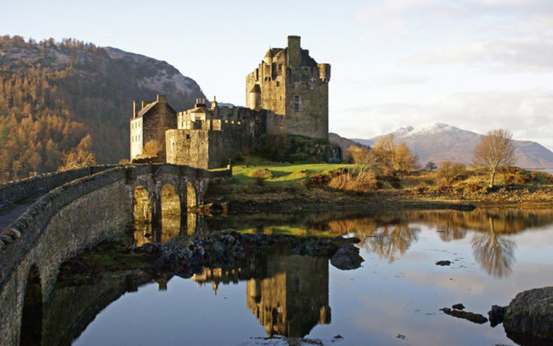 2016-1-4b5adf82-bce0-4531-b36e-c98da1fabb46-eilean-donan-loch-duich-island-scotland2