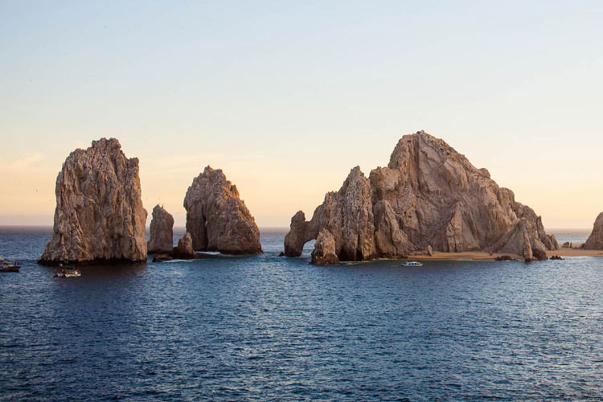 2016-1-7cf176e7-8eeb-4076-b2f9-0b9b4a72c39d-el--arco--de--cabo--san--lucas--or--lands--end-baja--california-5