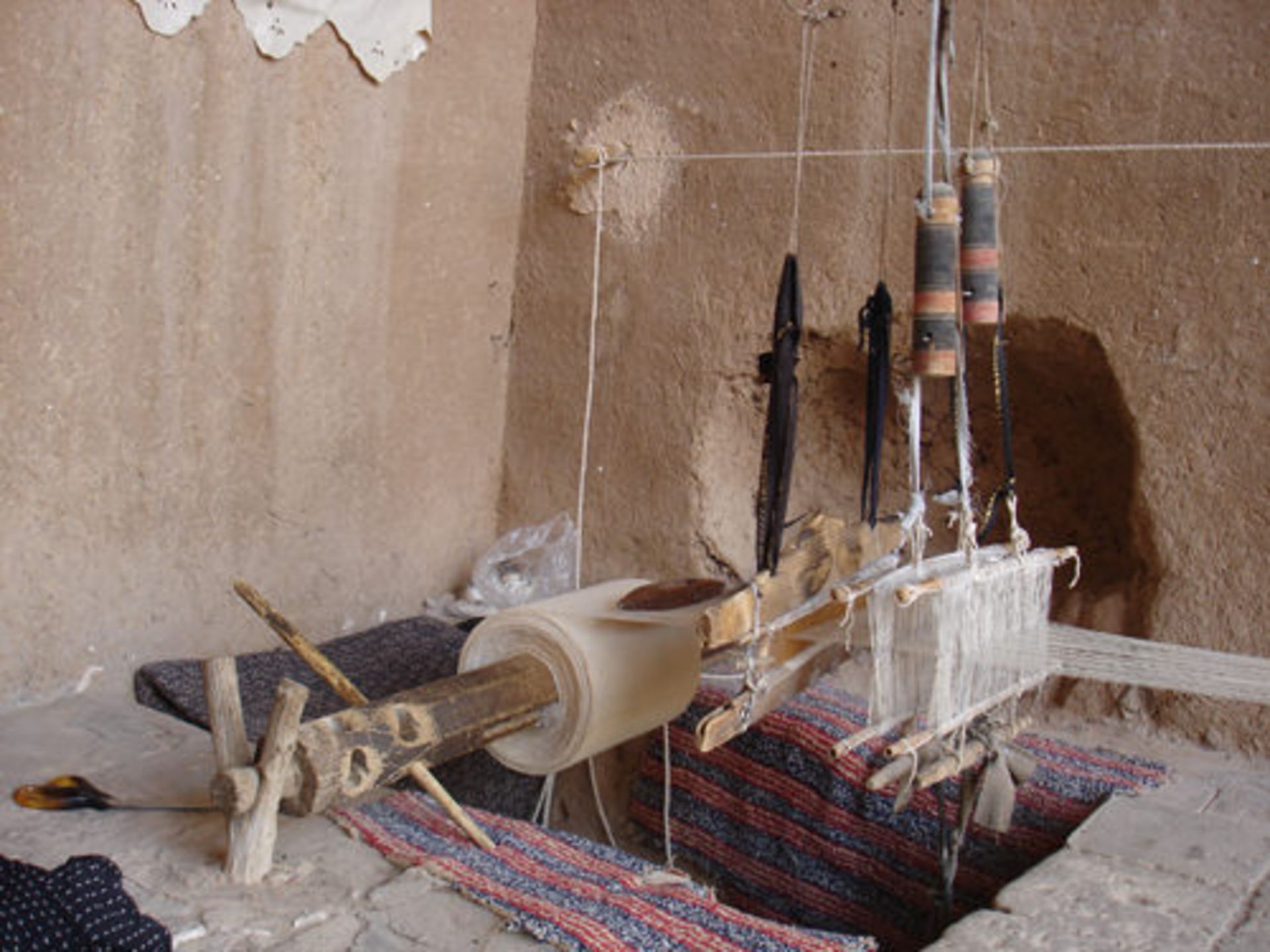 دستگاه کار بافی 